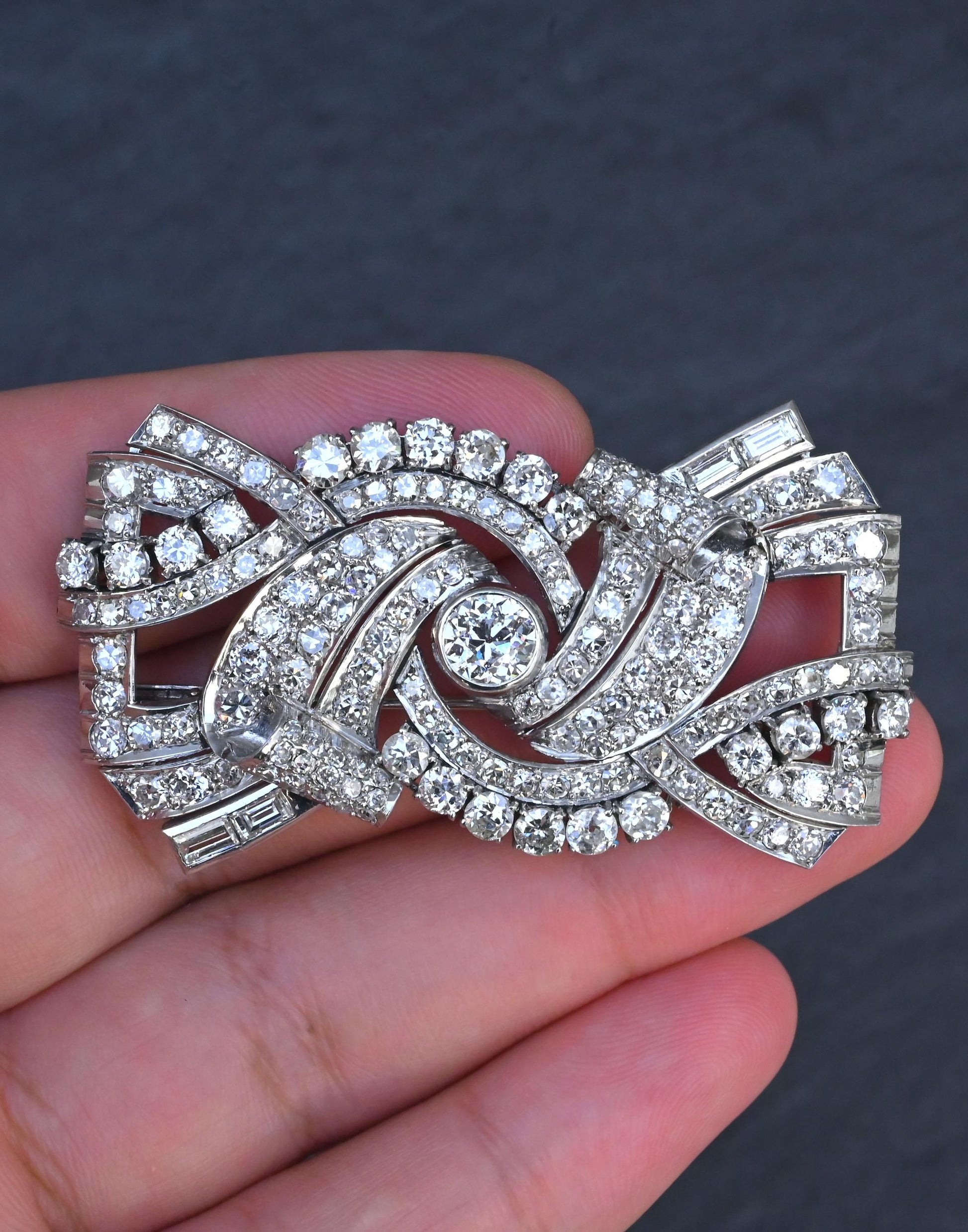 Antique Art Deco 8ctw Old European Diamond Platinum Brooch Pin IGI Certified