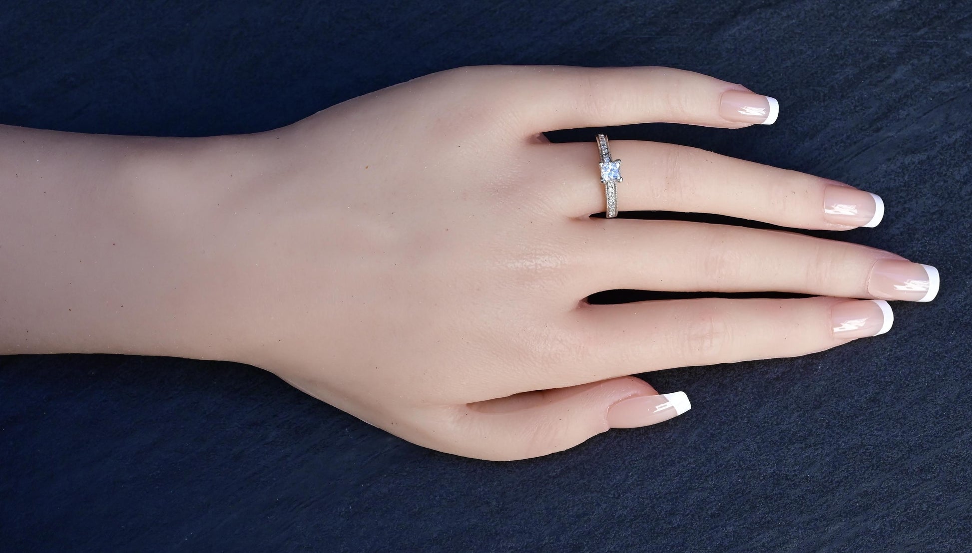 14K Yellow Gold Diamond Ring – 0.10ct Center with Side Diamonds, Size 9.25