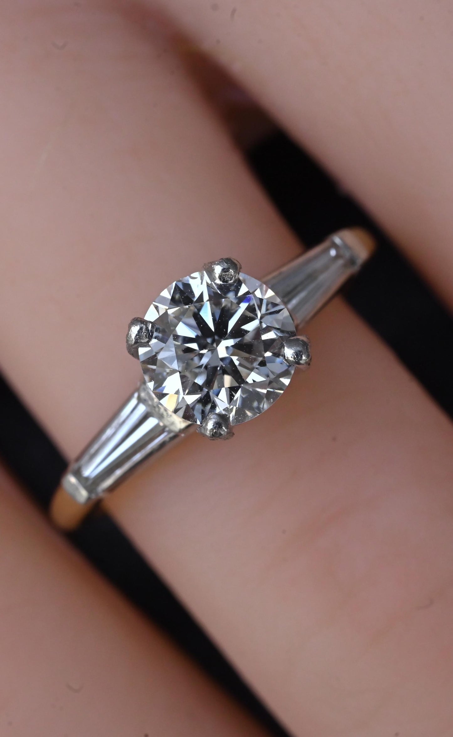 GIA 1.16 Carat H SI1 Round Brilliant Diamond Engagement Ring 14K Gold Platinum