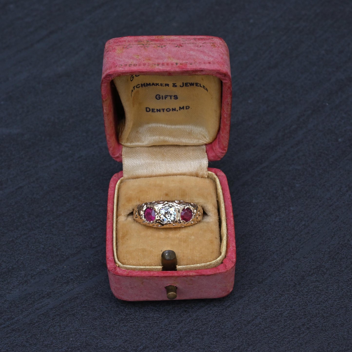 Vintage Art Deco 14K Gold Antique Cut Diamond & Natural Ruby Gypsy Ring Size 7