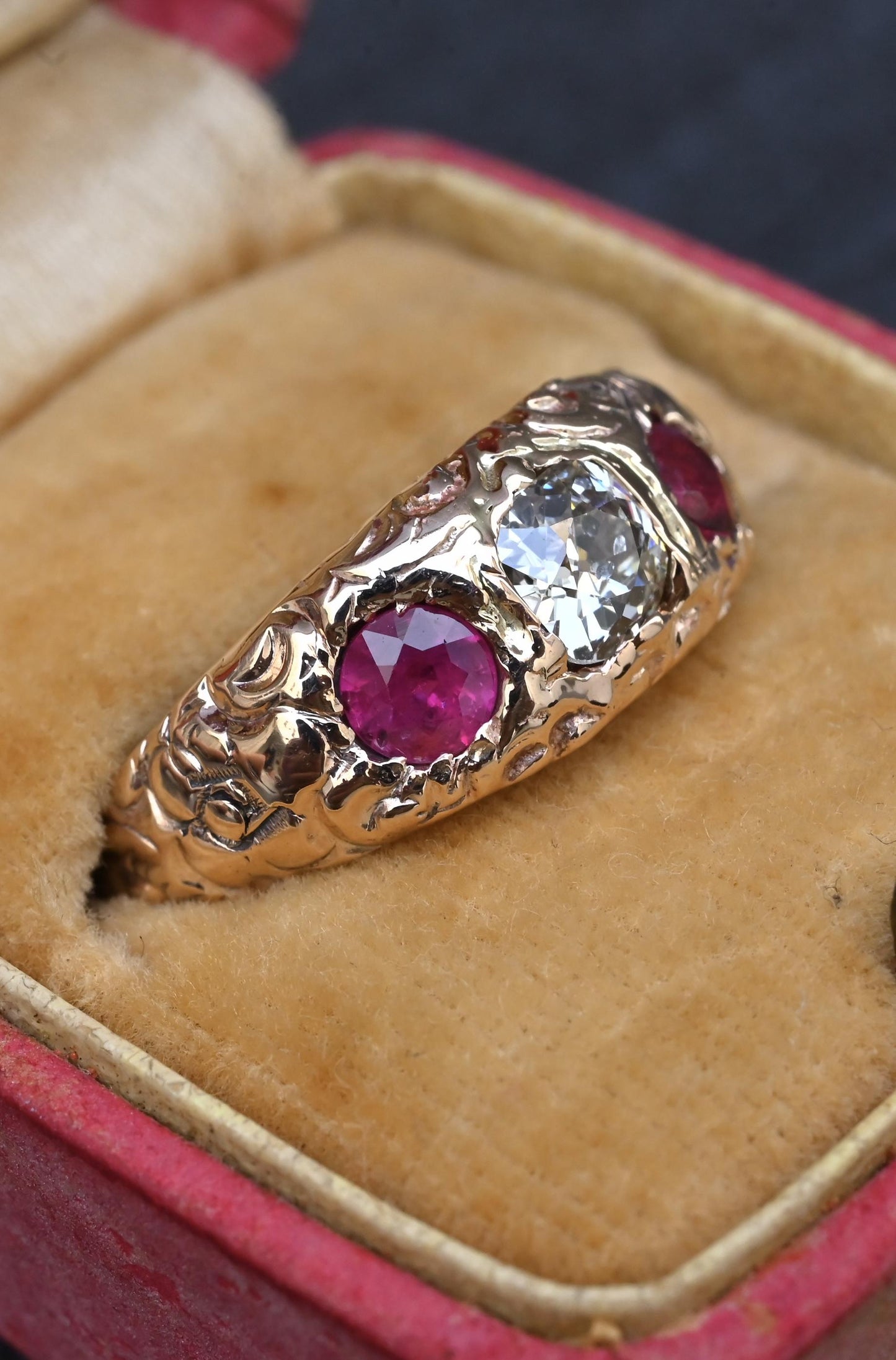 Vintage Art Deco 14K Gold Antique Cut Diamond & Natural Ruby Gypsy Ring Size 7