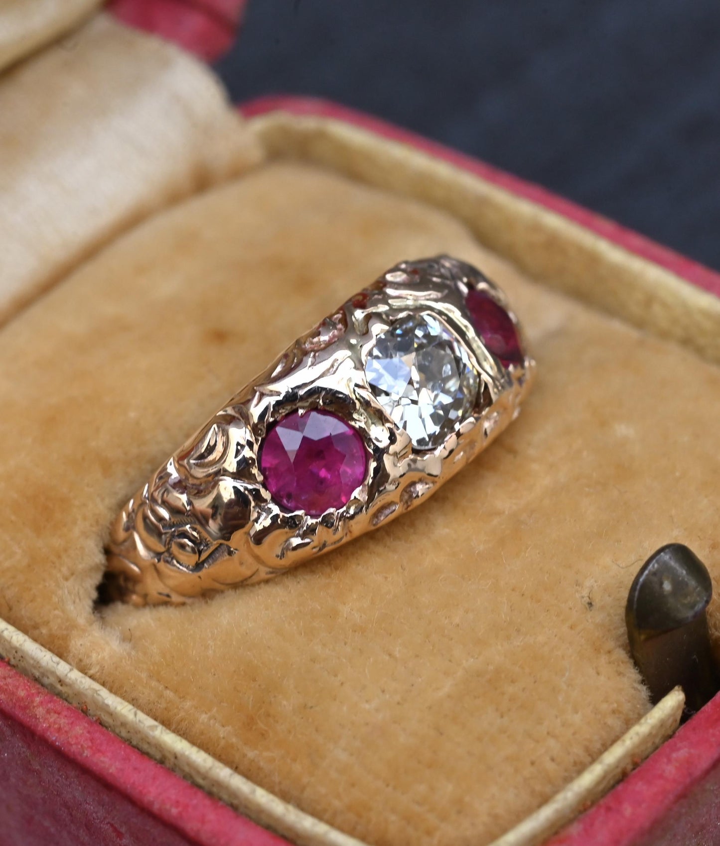 Vintage Art Deco 14K Gold Antique Cut Diamond & Natural Ruby Gypsy Ring Size 7