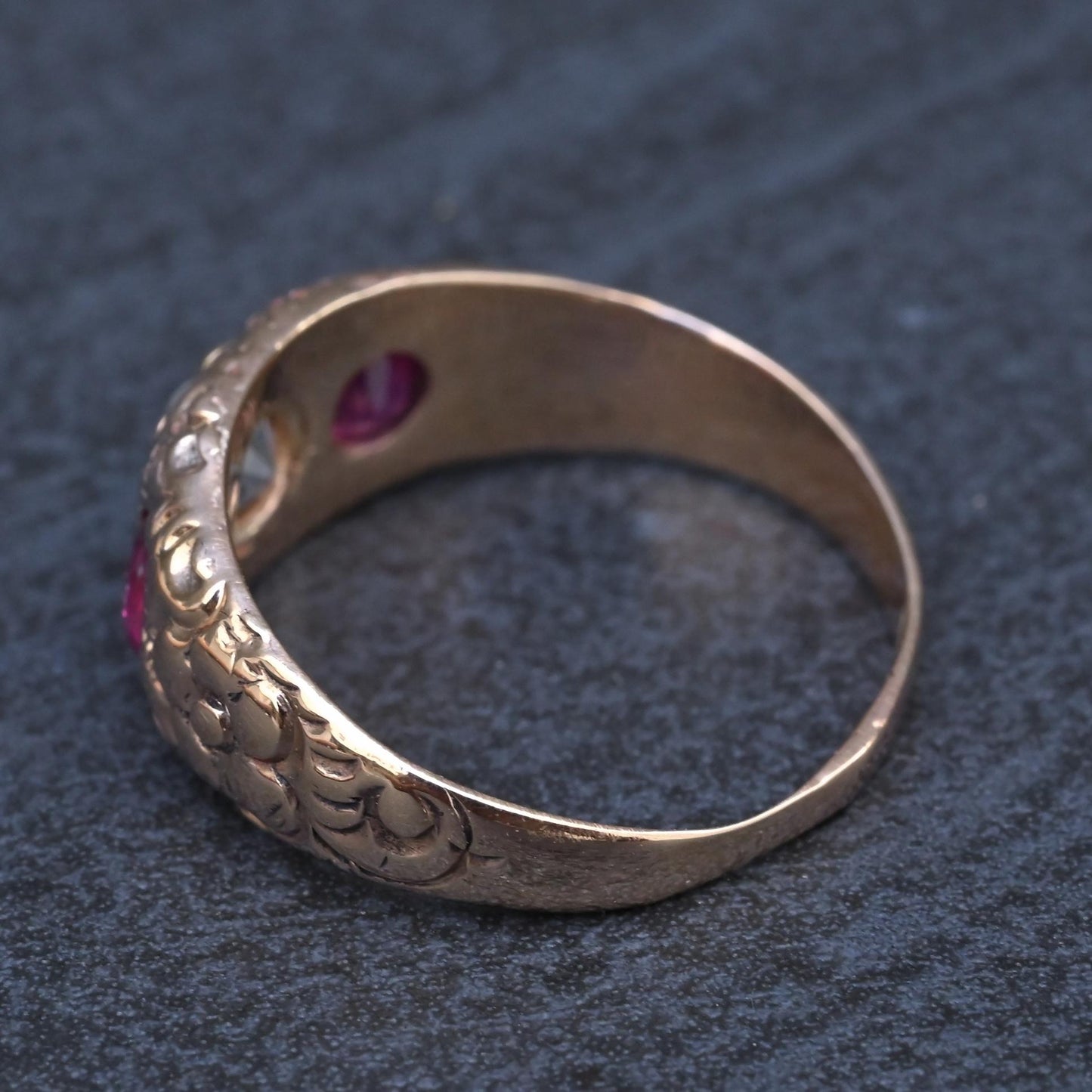Vintage Art Deco 14K Gold Antique Cut Diamond & Natural Ruby Gypsy Ring Size 7