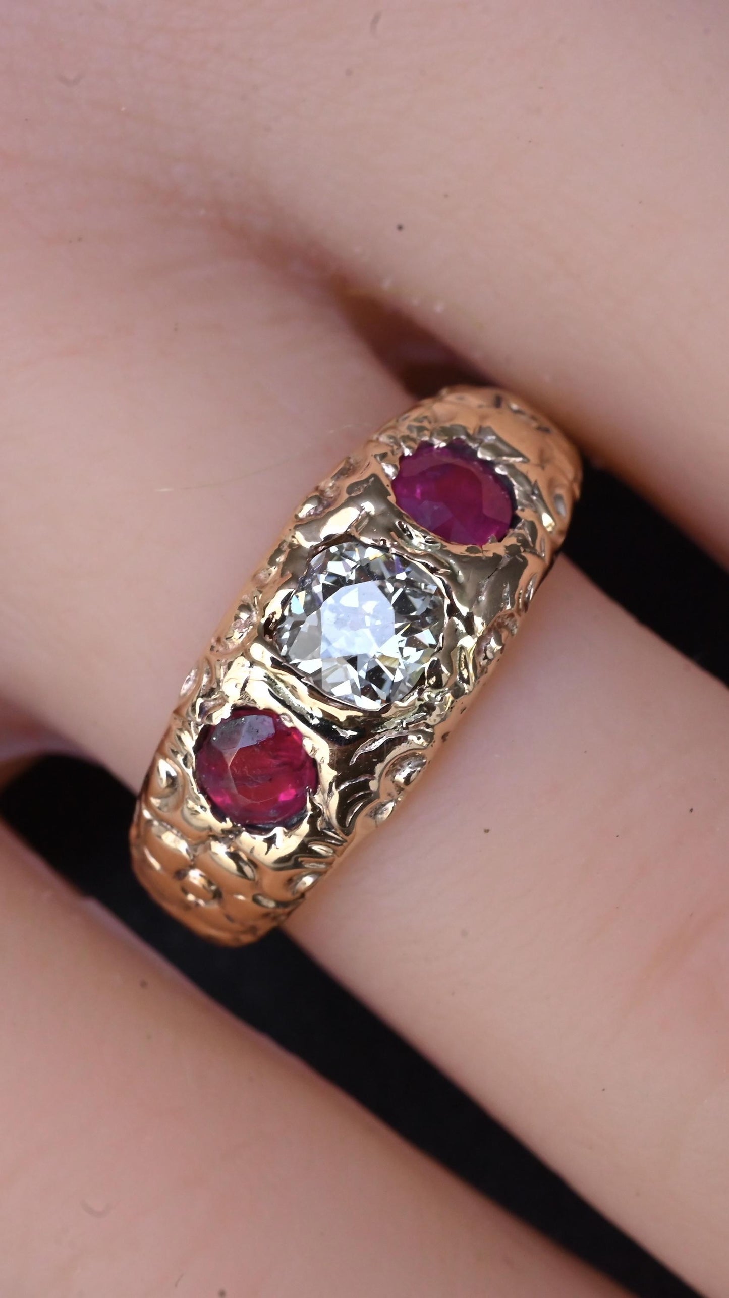 Vintage Art Deco 14K Gold Antique Cut Diamond & Natural Ruby Gypsy Ring Size 7