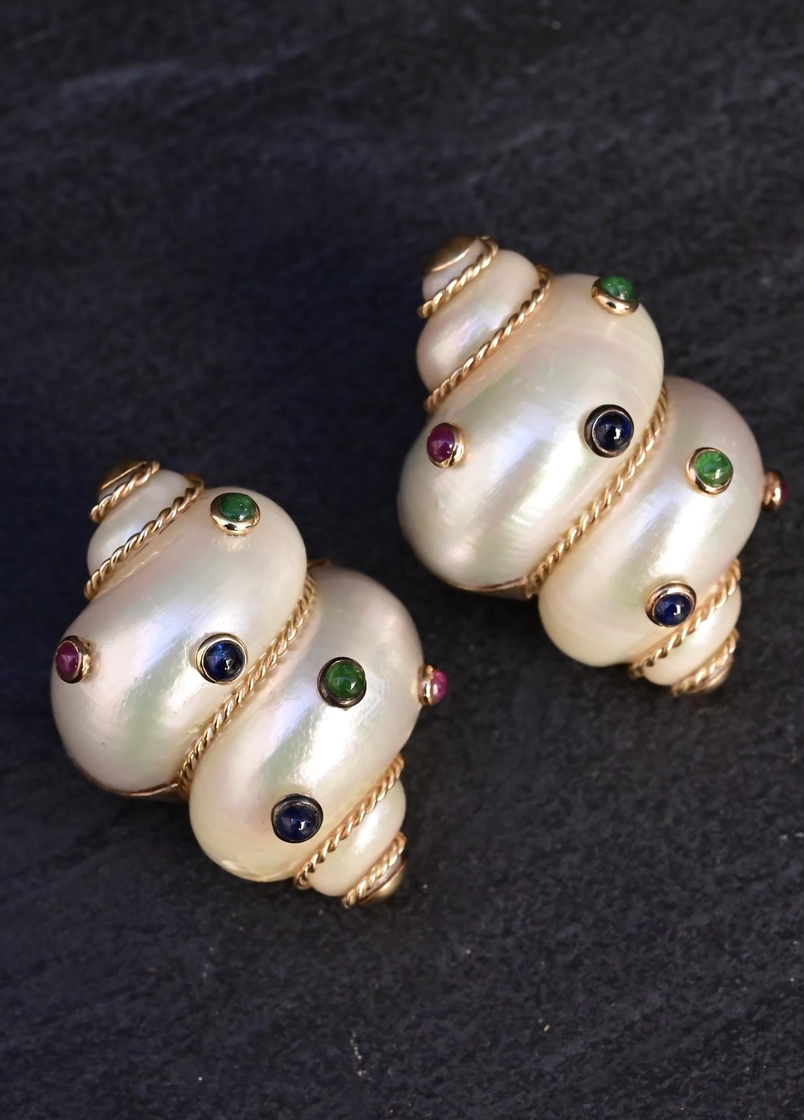 Gorgeous Pair Of 14K Maz Seashell Earrings