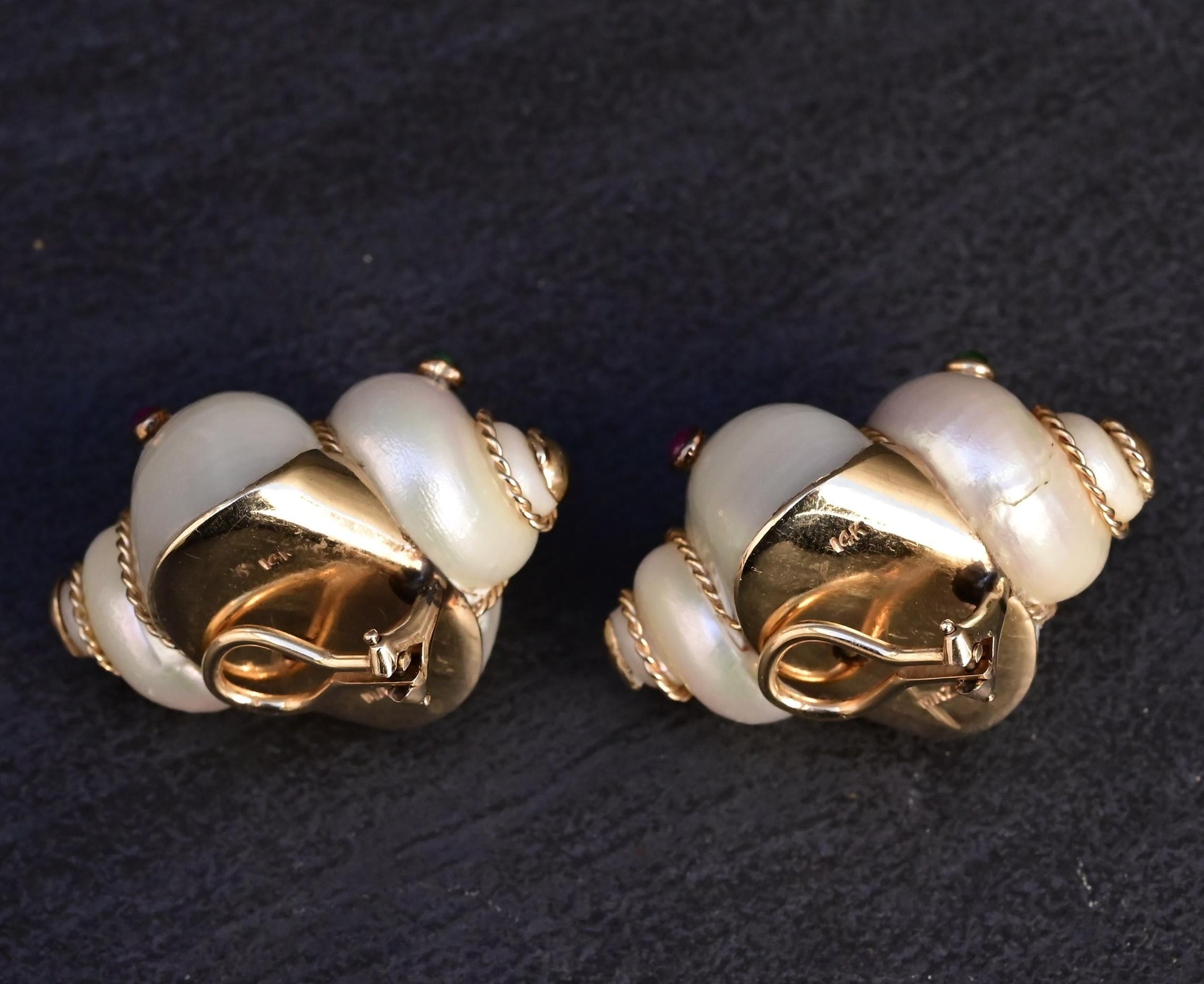 Gorgeous Pair Of 14K Maz Seashell Earrings