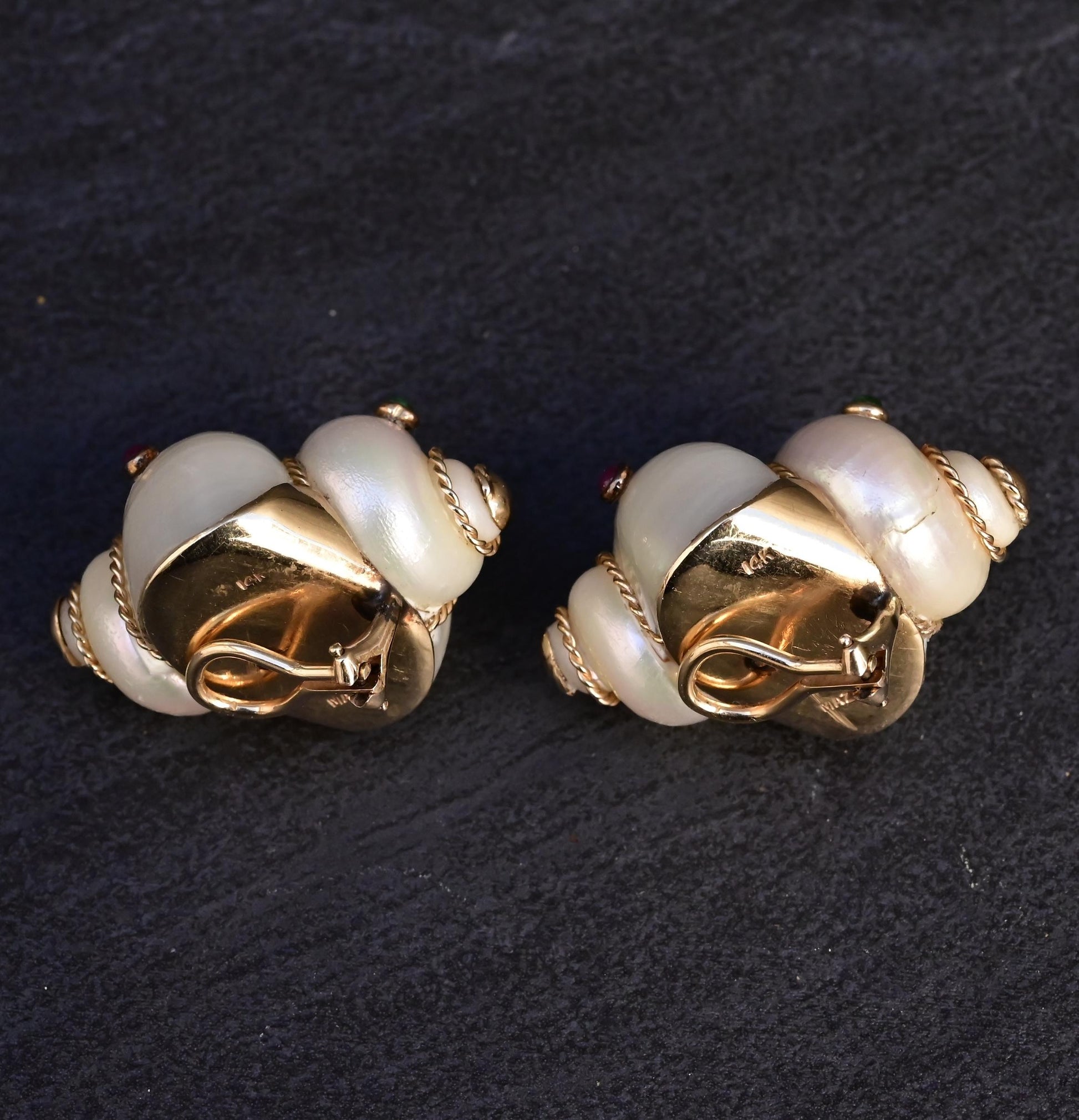 Gorgeous Pair Of 14K Maz Seashell Earrings