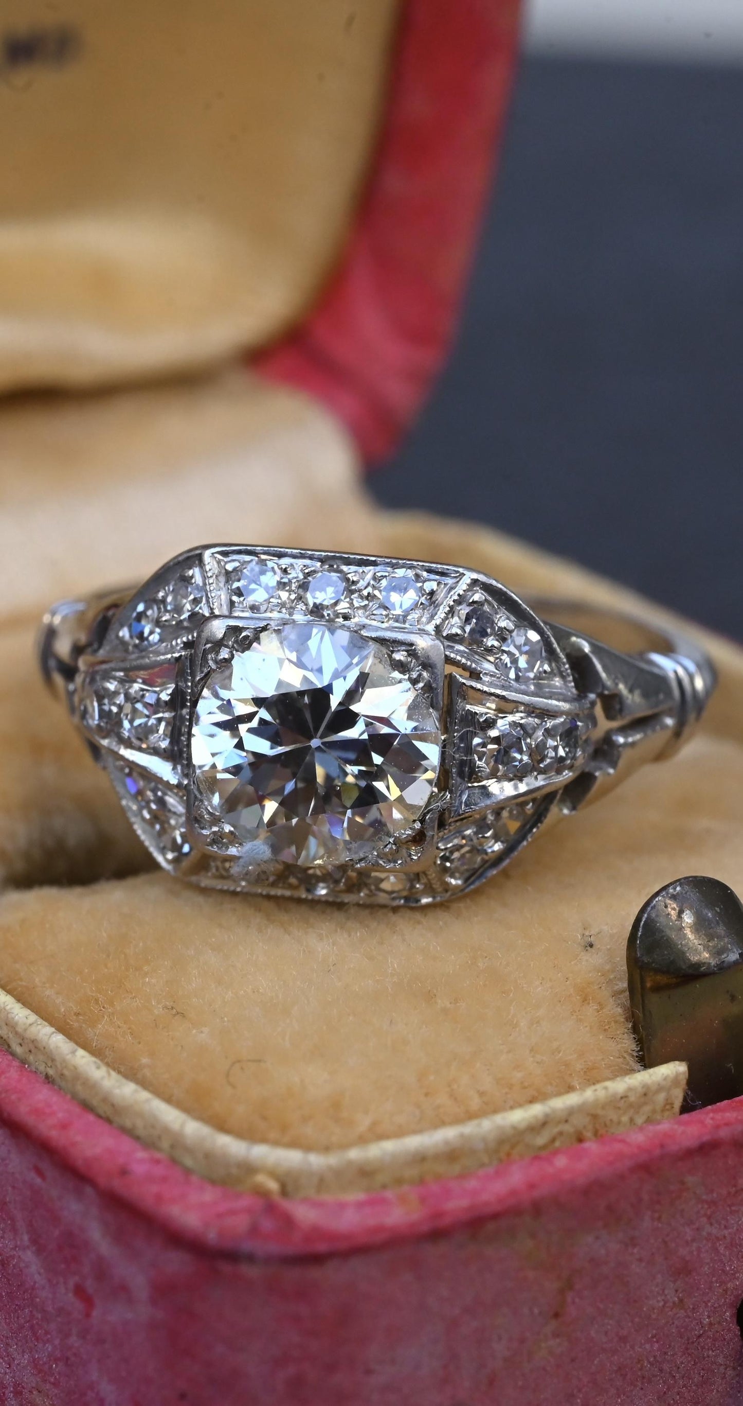 GIA Cert Art Deco Period Platinum 1.18 Carat Diamond Engagement Ring