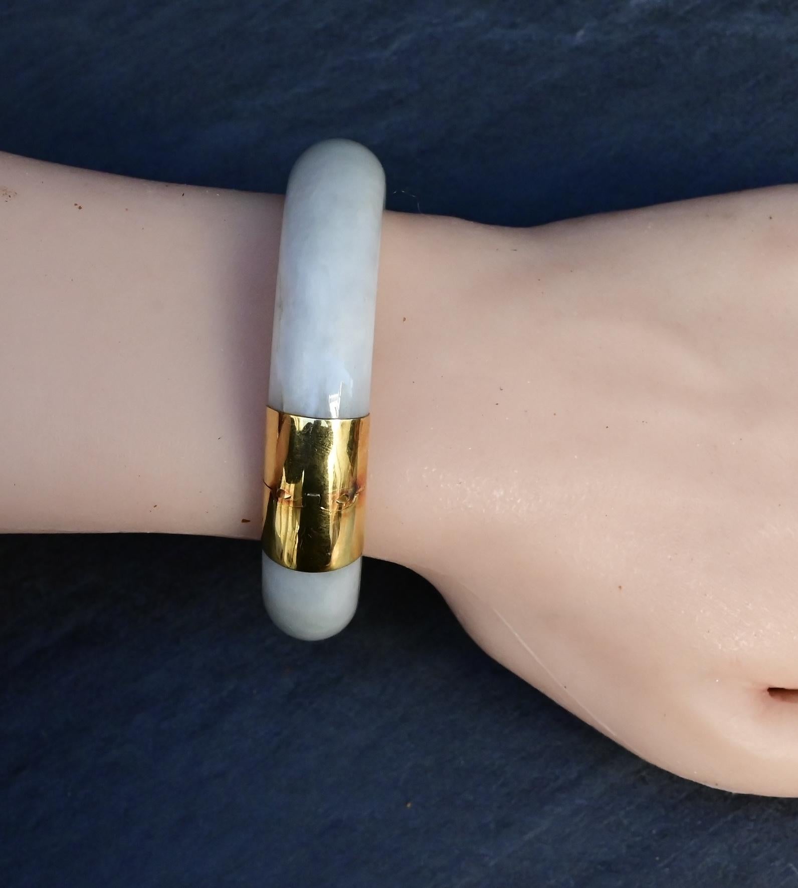 Antique Jade and 14K Gold Hinged Bangle Bracelet