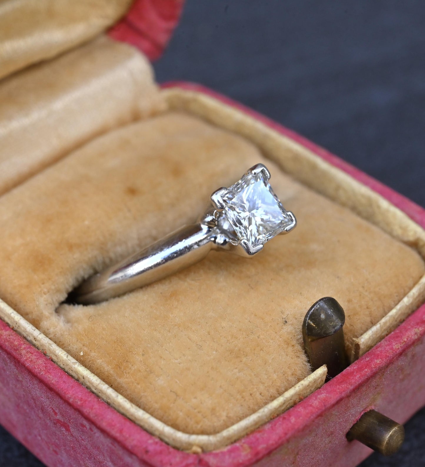 0.82 CT Princess Cut Diamond Solitaire Engagement Ring in Platinum – EGL Cert.