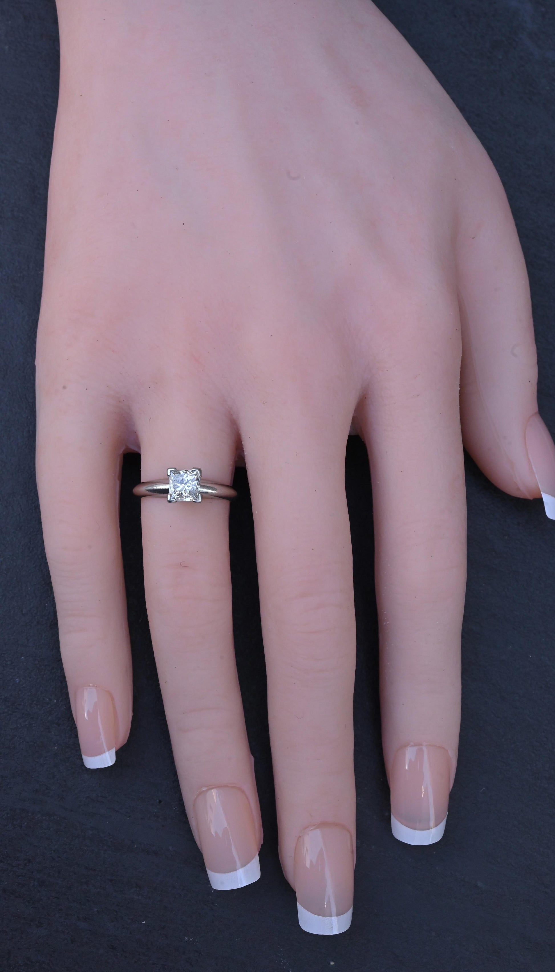 0.82 CT Princess Cut Diamond Solitaire Engagement Ring in Platinum – EGL Cert.