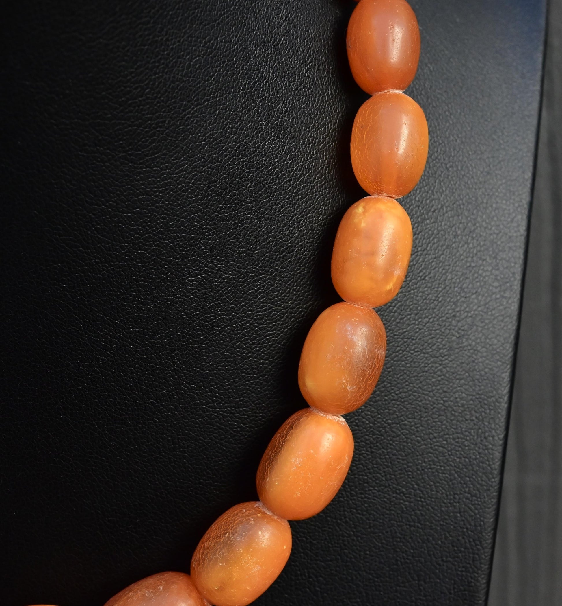 Vintage Baltic Amber Bead Necklace – 16.5”, Graduated Tones 33.52 Grams