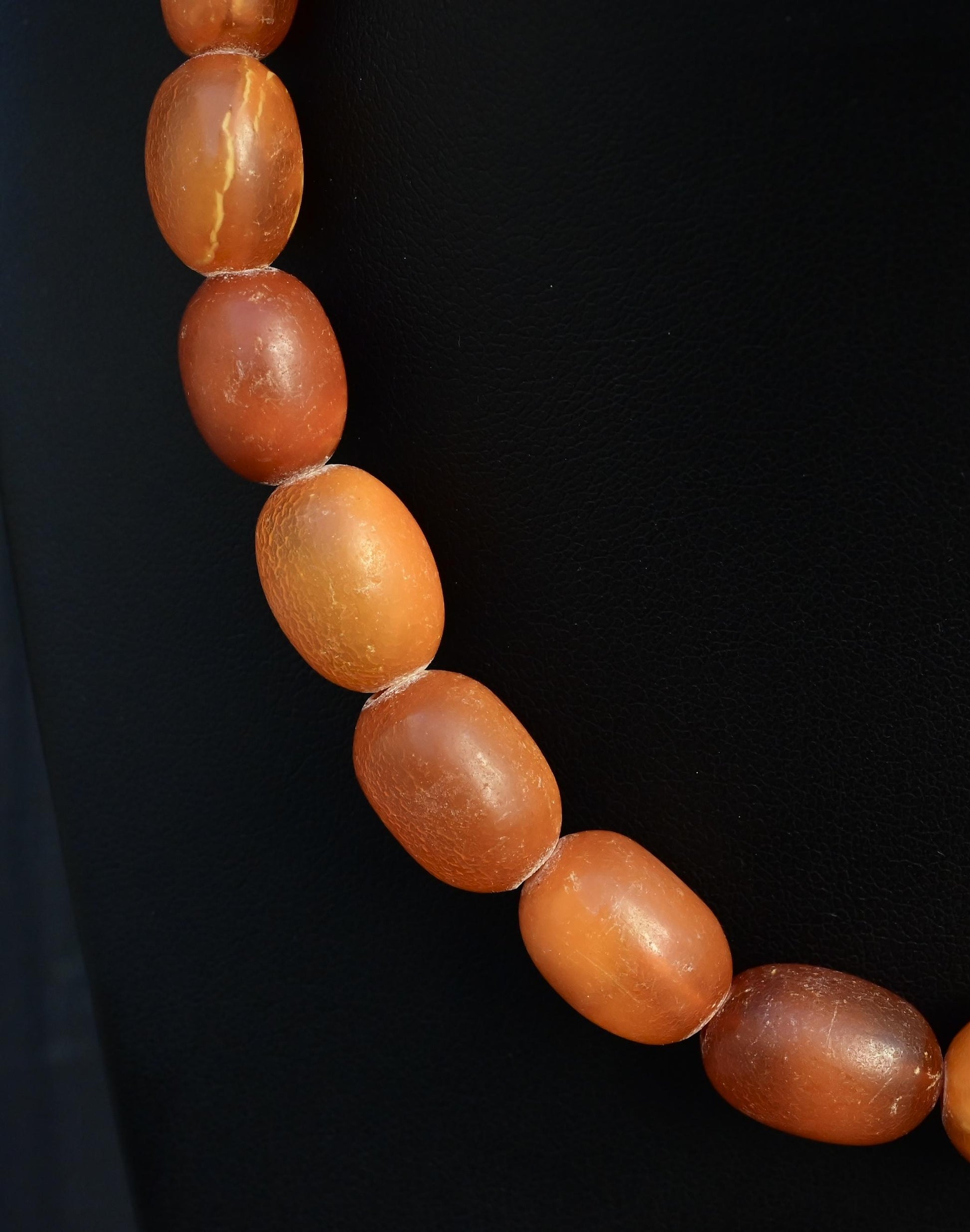 Vintage Baltic Amber Bead Necklace – 16.5”, Graduated Tones 33.52 Grams