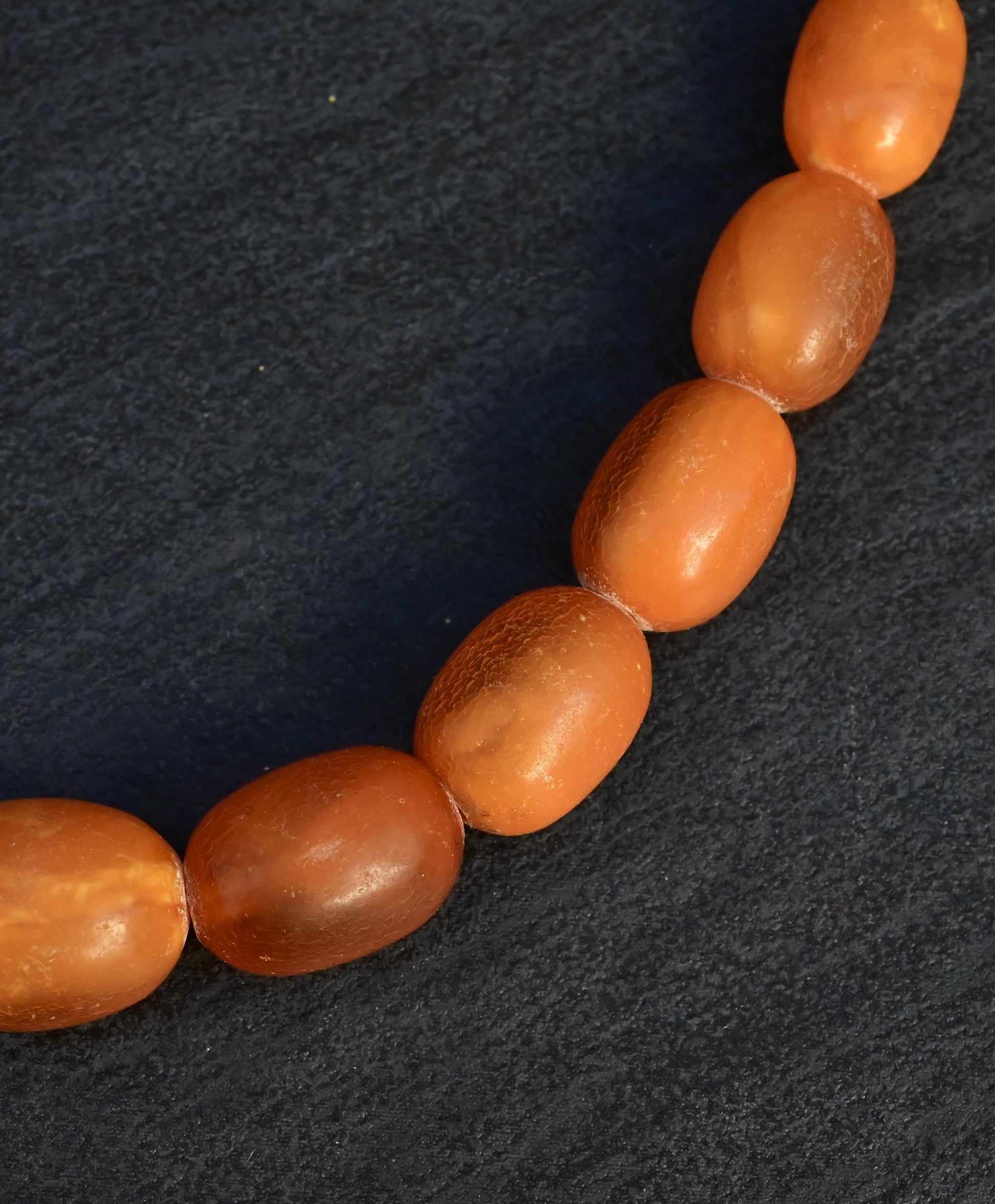 Vintage Baltic Amber Bead Necklace – 16.5”, Graduated Tones 33.52 Grams