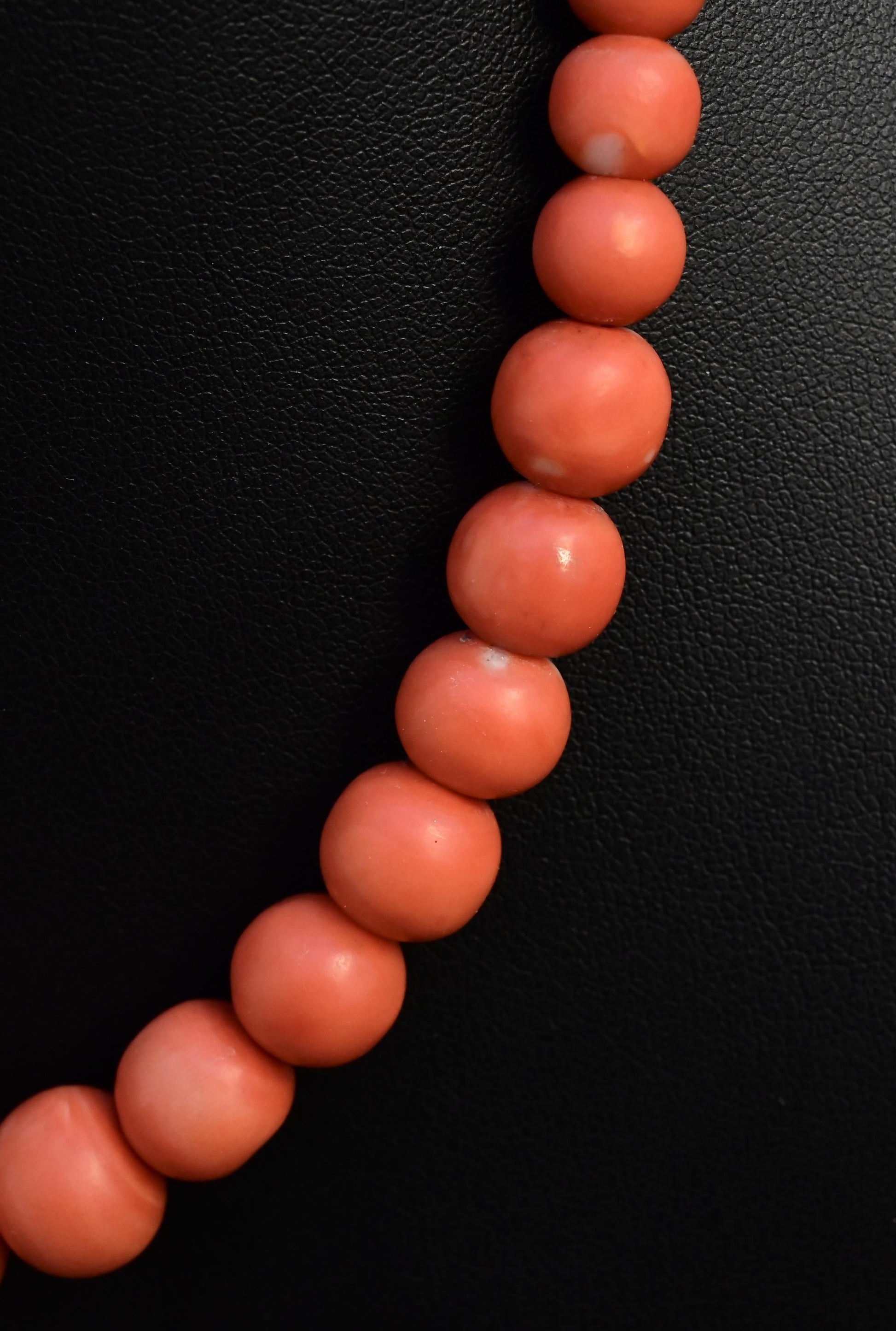 Japanese Momo Coral Bead Necklace with 14K Gold Clasp – 17.5”, 51.15g