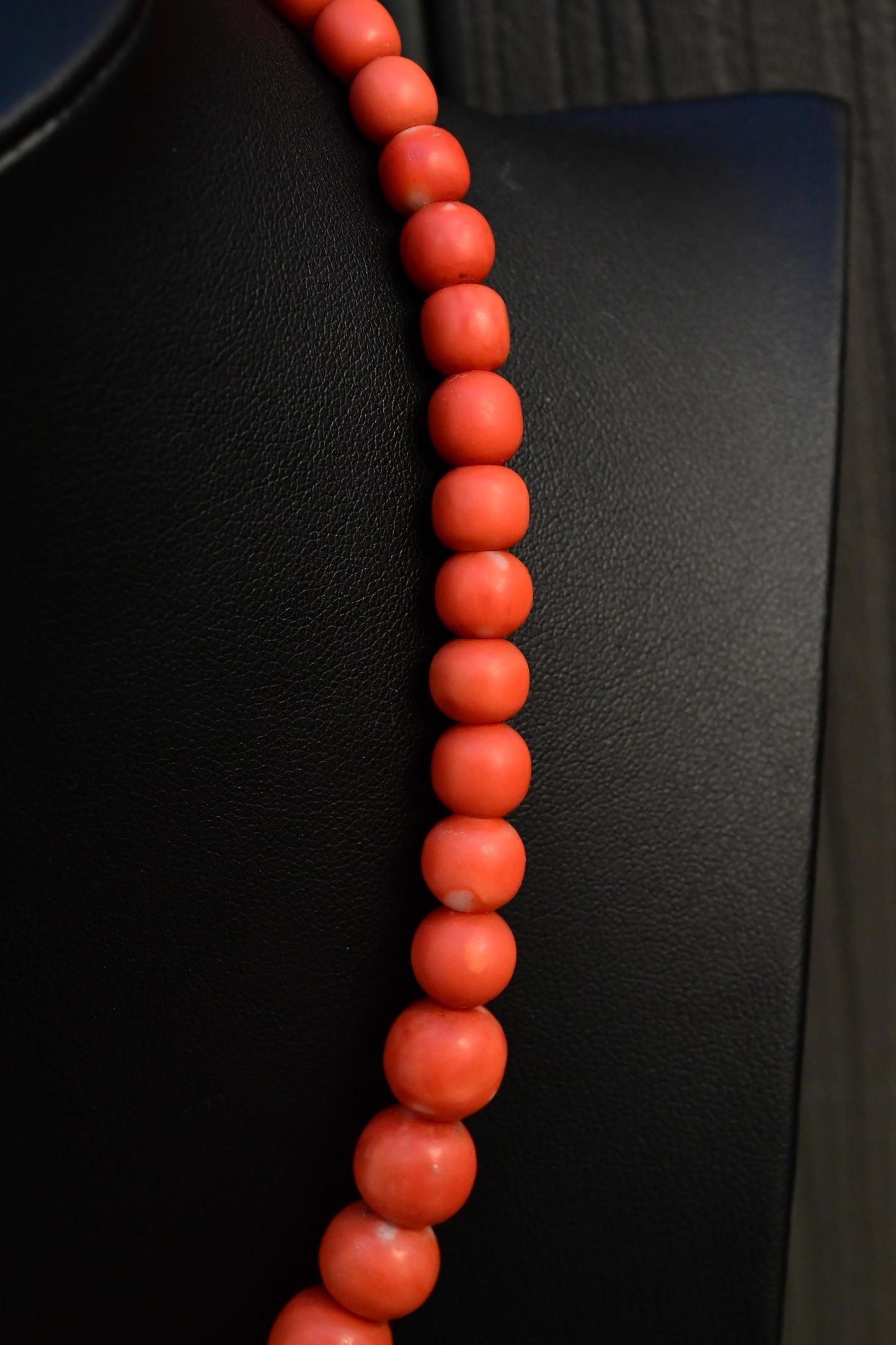 Japanese Momo Coral Bead Necklace with 14K Gold Clasp – 17.5”, 51.15g