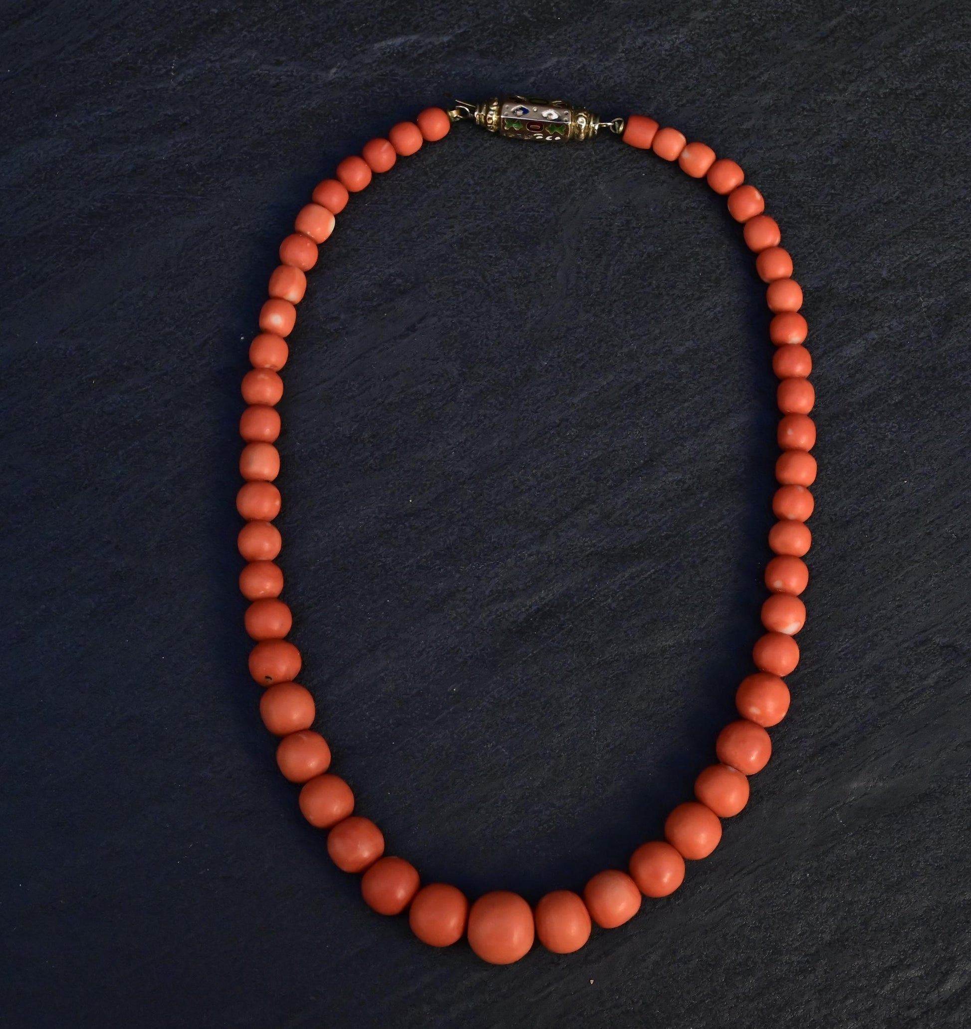 Japanese Momo Coral Bead Necklace with 14K Gold Clasp – 17.5”, 51.15g