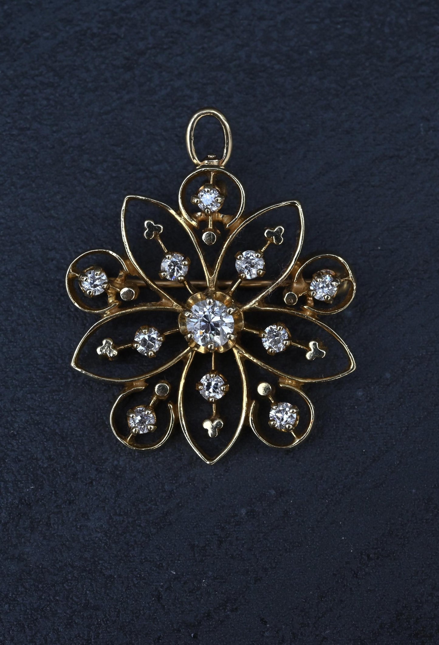 Art Deco 0.70 CTW Diamond Pendant / Brooch Pin in 14K Yellow Gold – IGI Cert.