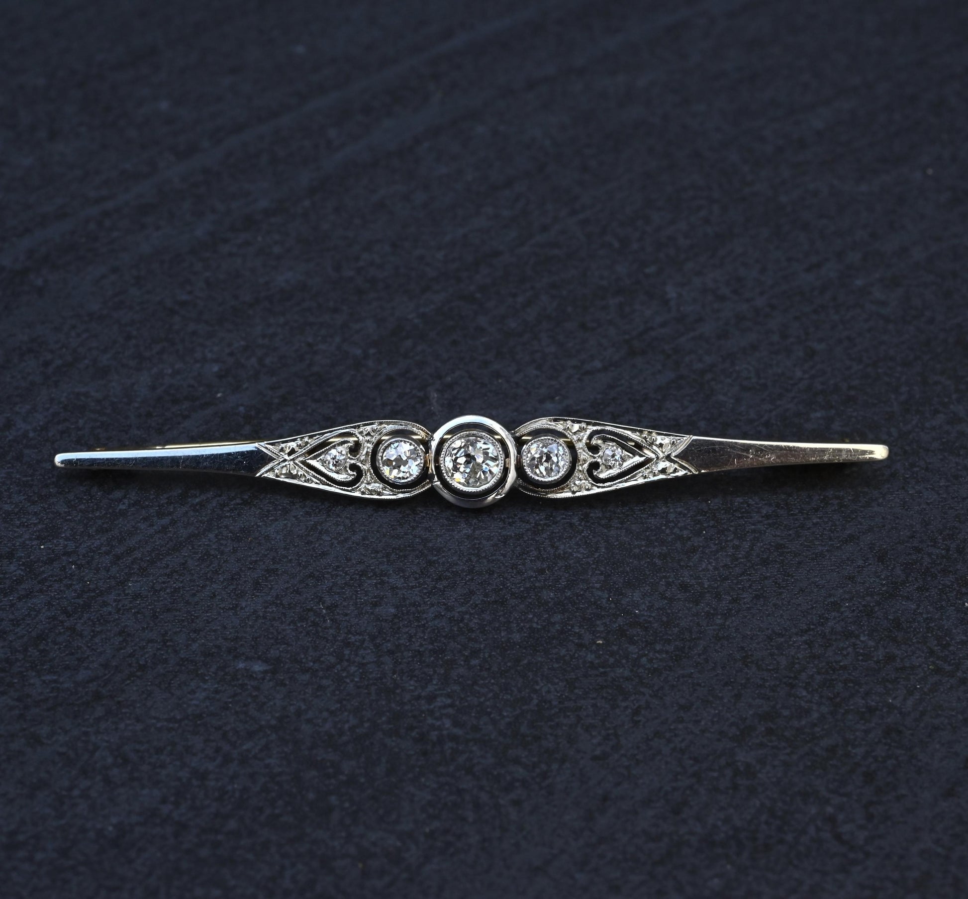 Art Deco 0.50 CTW Diamond Bar Brooch Pin in 14K Two-Tone Gold – IGI Certified