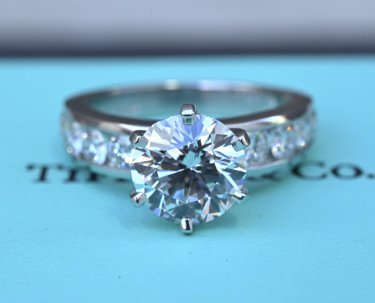Tiffany & Co 2.51 TCW Platinum Diamond Engagement Ring 1.73ct G VS1 Complete Set