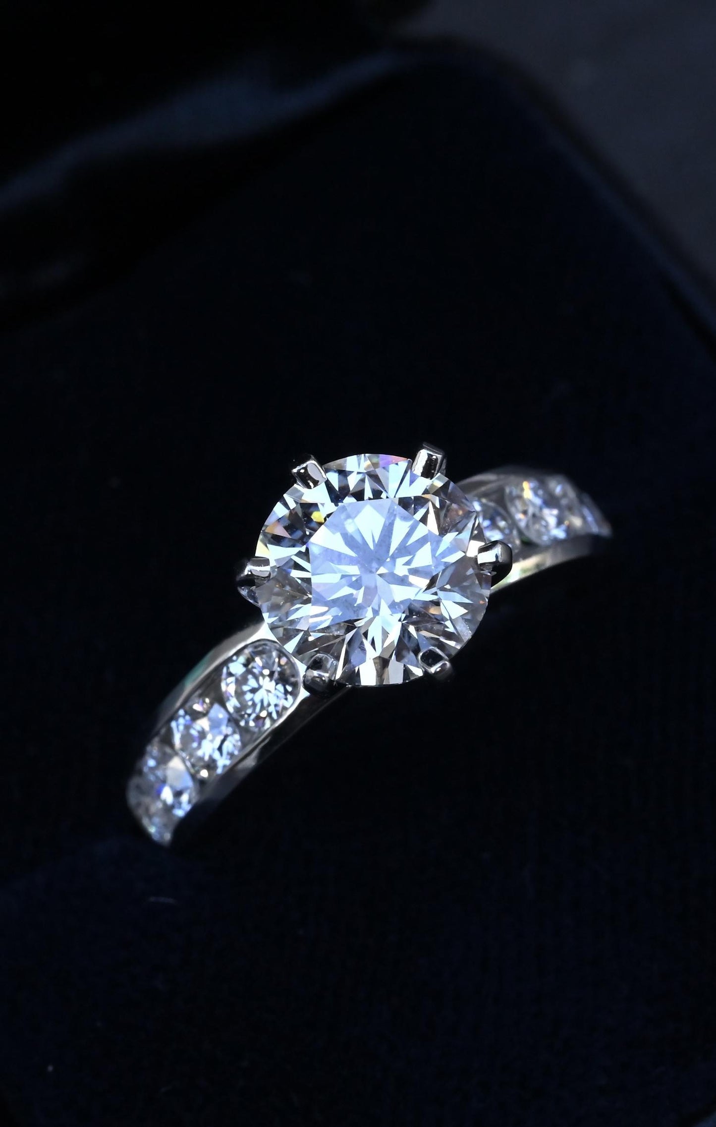 Tiffany & Co 2.51 TCW Platinum Diamond Engagement Ring 1.73ct G VS1 Complete Set