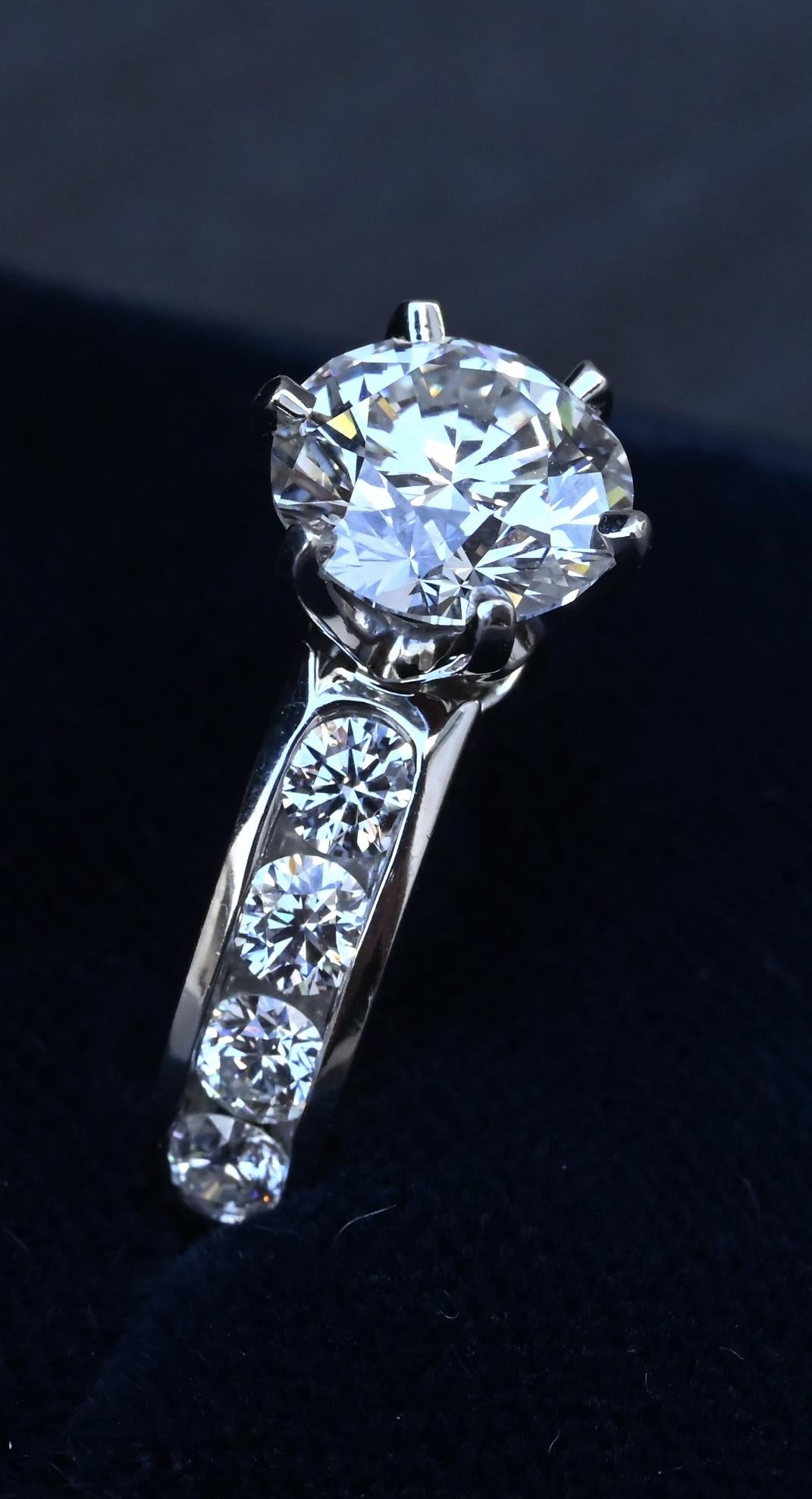 Tiffany & Co 2.51 TCW Platinum Diamond Engagement Ring 1.73ct G VS1 Complete Set