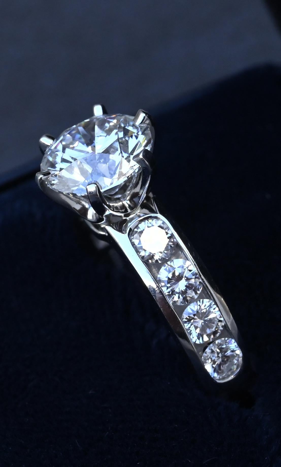 Tiffany & Co 2.51 TCW Platinum Diamond Engagement Ring 1.73ct G VS1 Complete Set