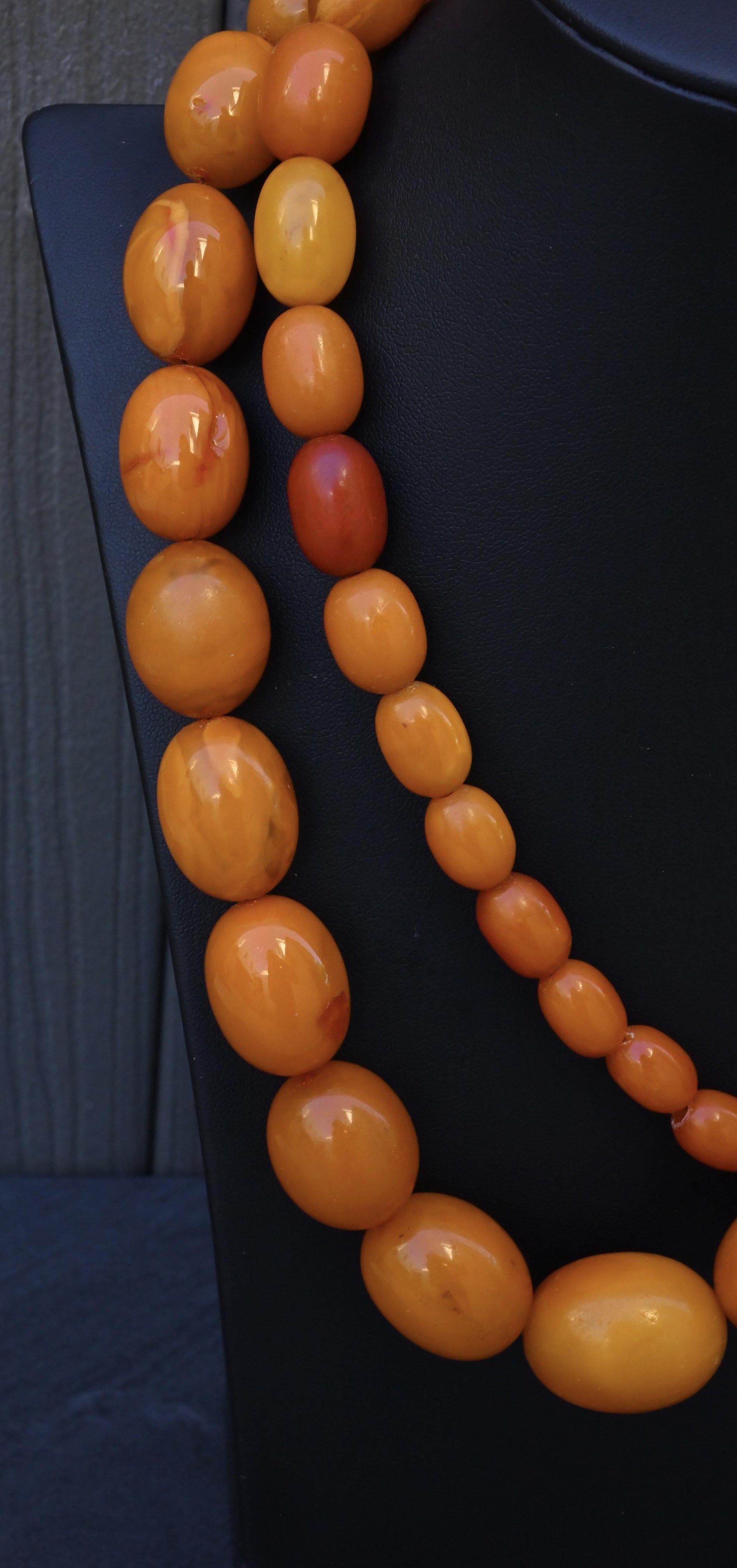Antique Baltic Butterscotch Yolk Amber Graduated Oval Bead Necklace - 143g 40"