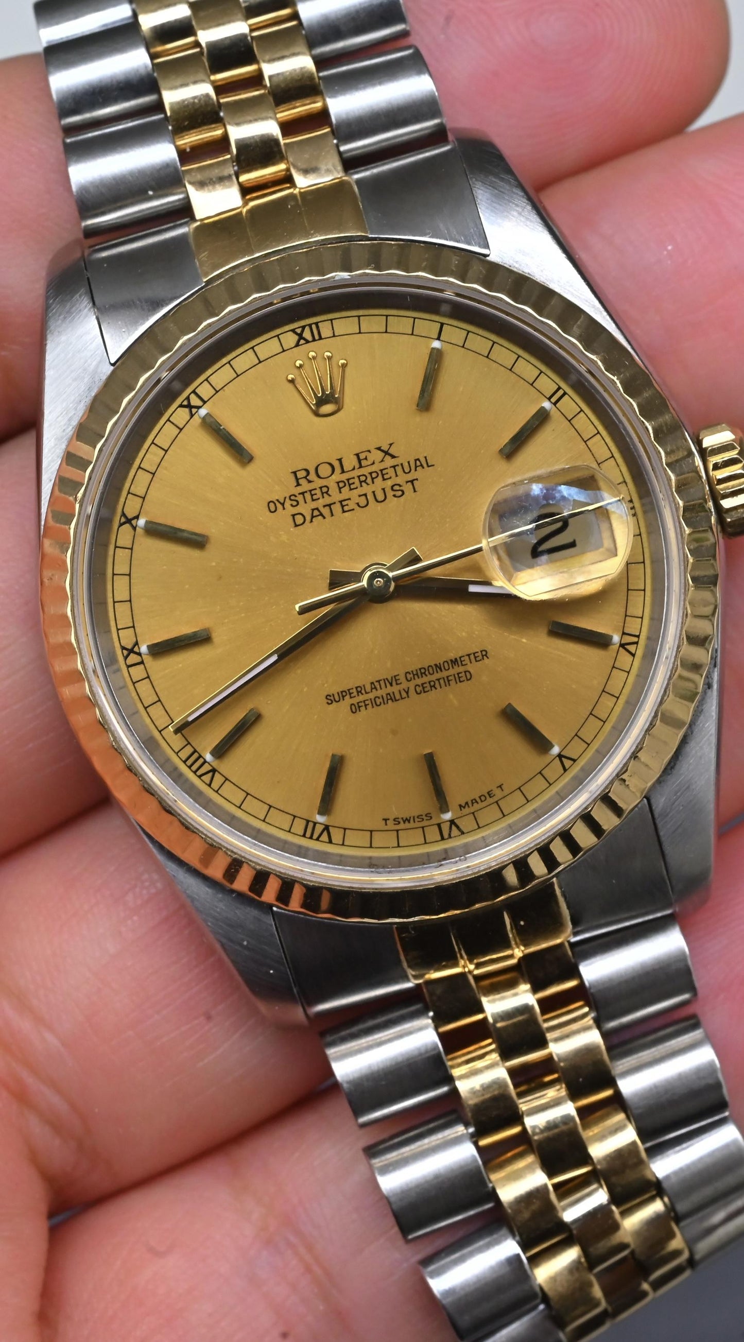 Rolex Datejust 36 Ref. 16233 Two-Tone 18k Gold SS Champagne Stick Dial L Series