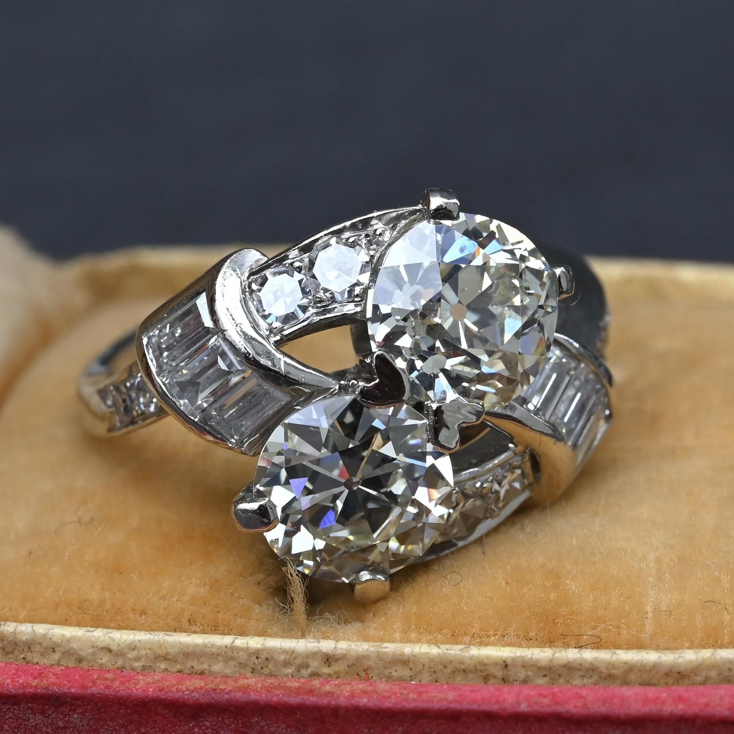 Fine Art Deco Period 2.47 Carats GIA Toi et Moi Diamond Engagement Ring