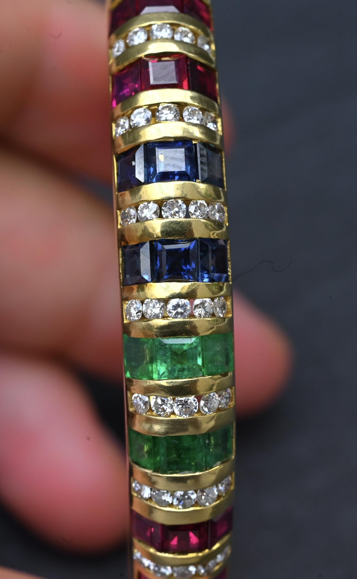 18K Yellow Gold Ruby, Sapphire, Emerald, Diamond Hinged Bangle Bracelet 9.00 TCW