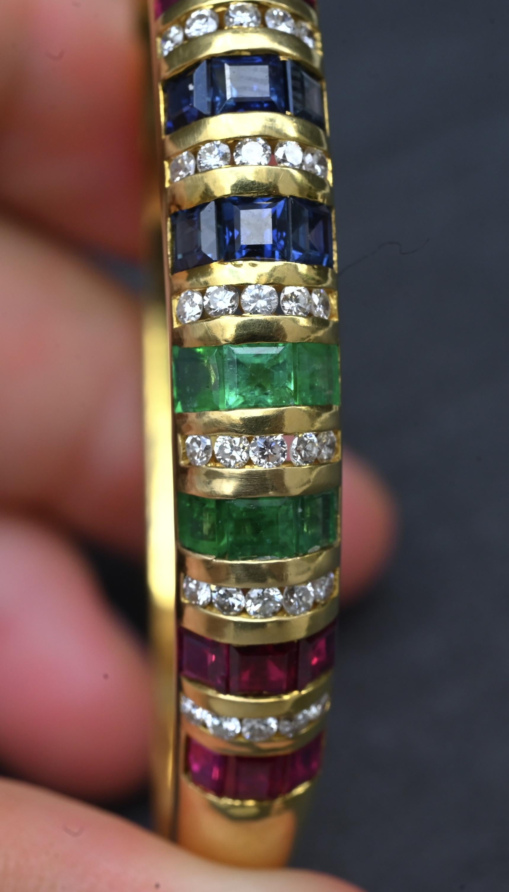 18K Yellow Gold Ruby, Sapphire, Emerald, Diamond Hinged Bangle Bracelet 9.00 TCW