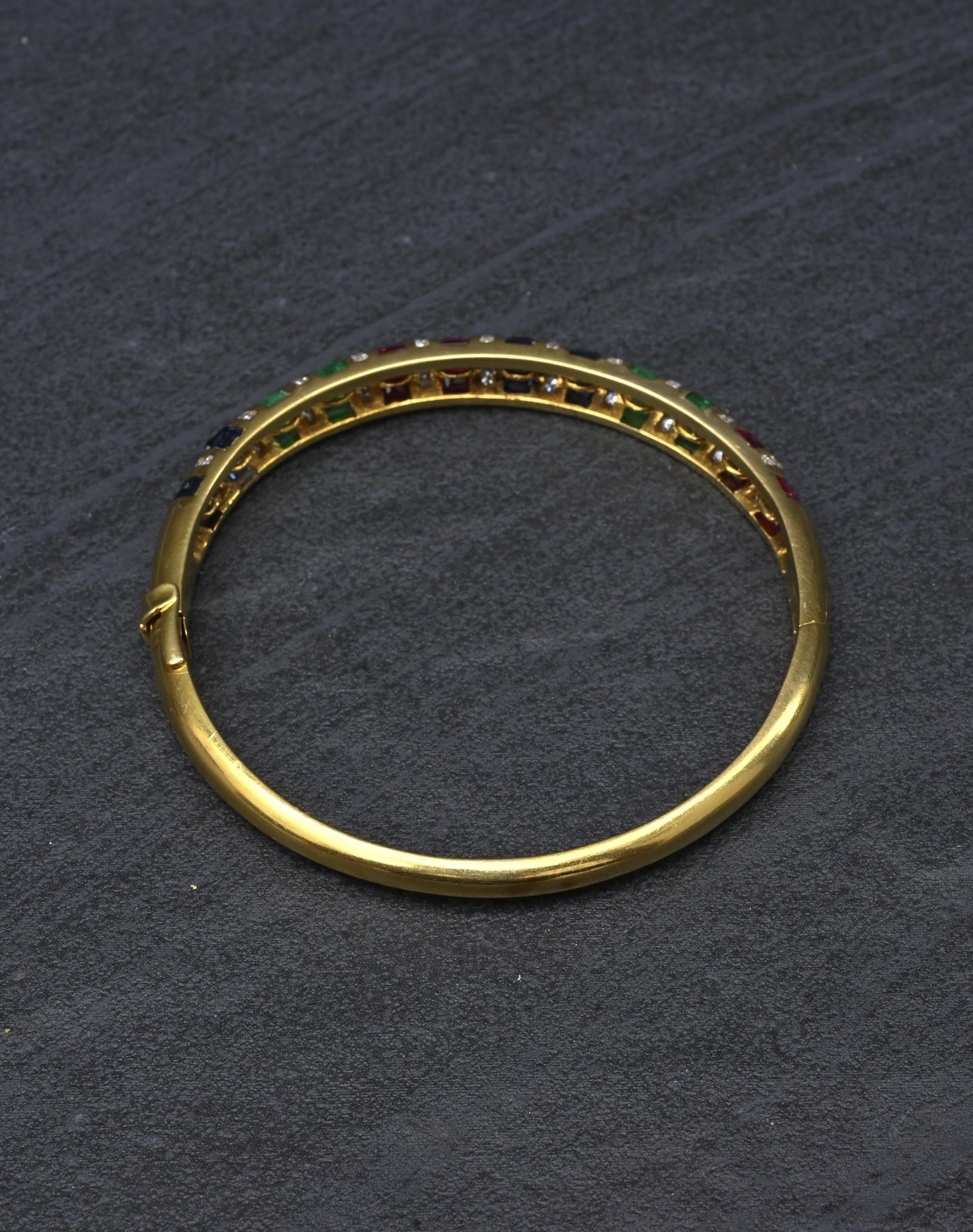 18K Yellow Gold Ruby, Sapphire, Emerald, Diamond Hinged Bangle Bracelet 9.00 TCW