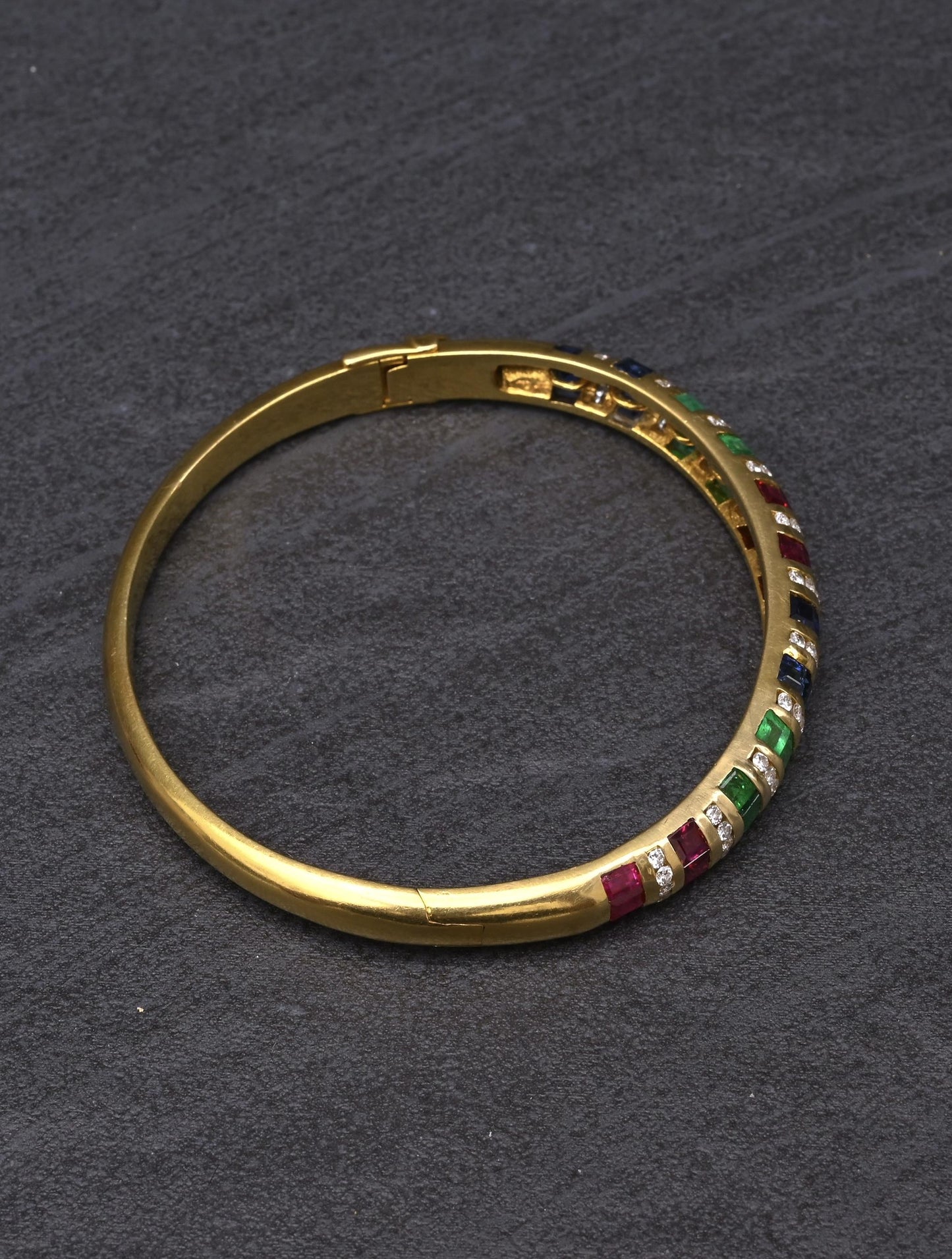 18K Yellow Gold Ruby, Sapphire, Emerald, Diamond Hinged Bangle Bracelet 9.00 TCW