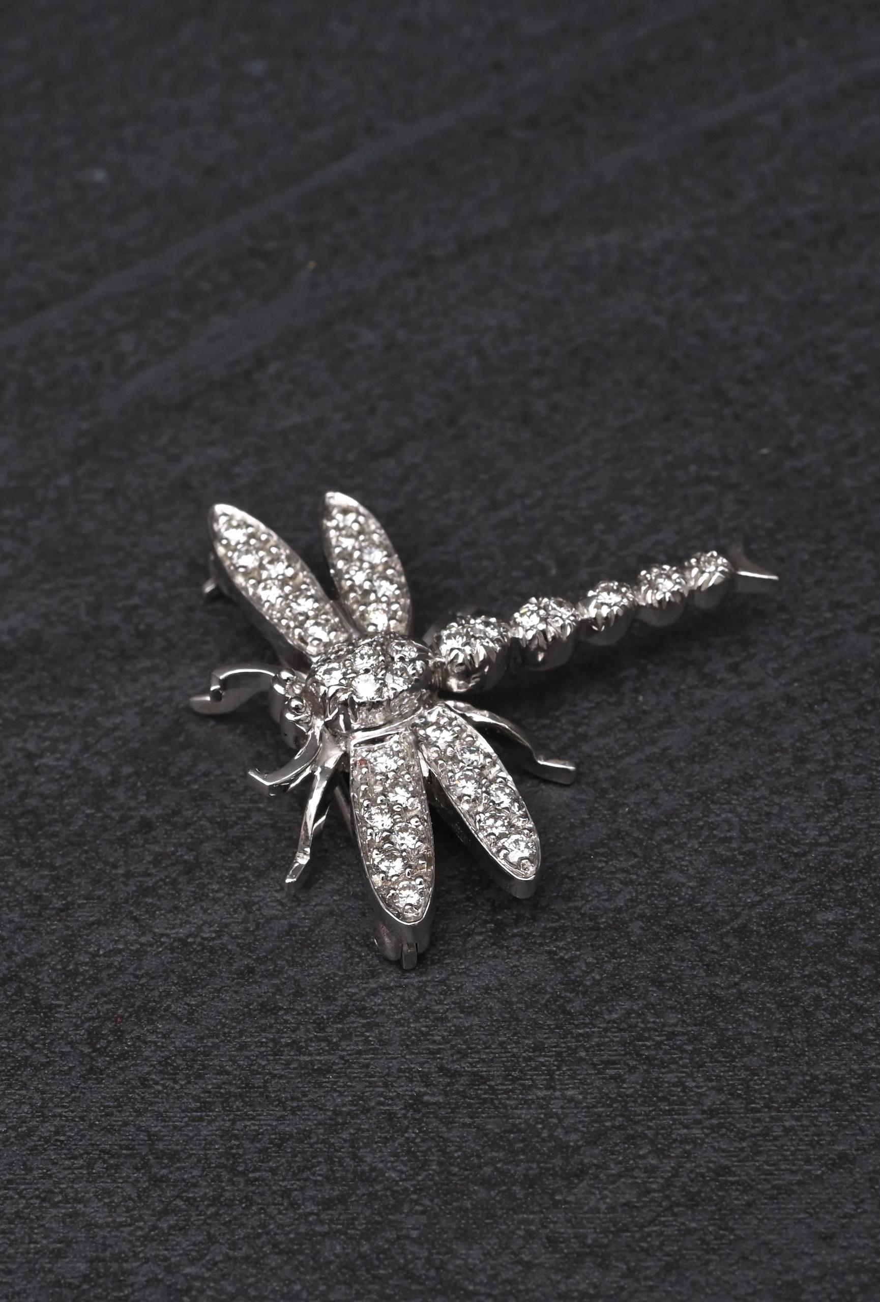18K White Gold Dragonfly Diamond Brooch Pin 0.65ctw VS Clarity Pavé Pin