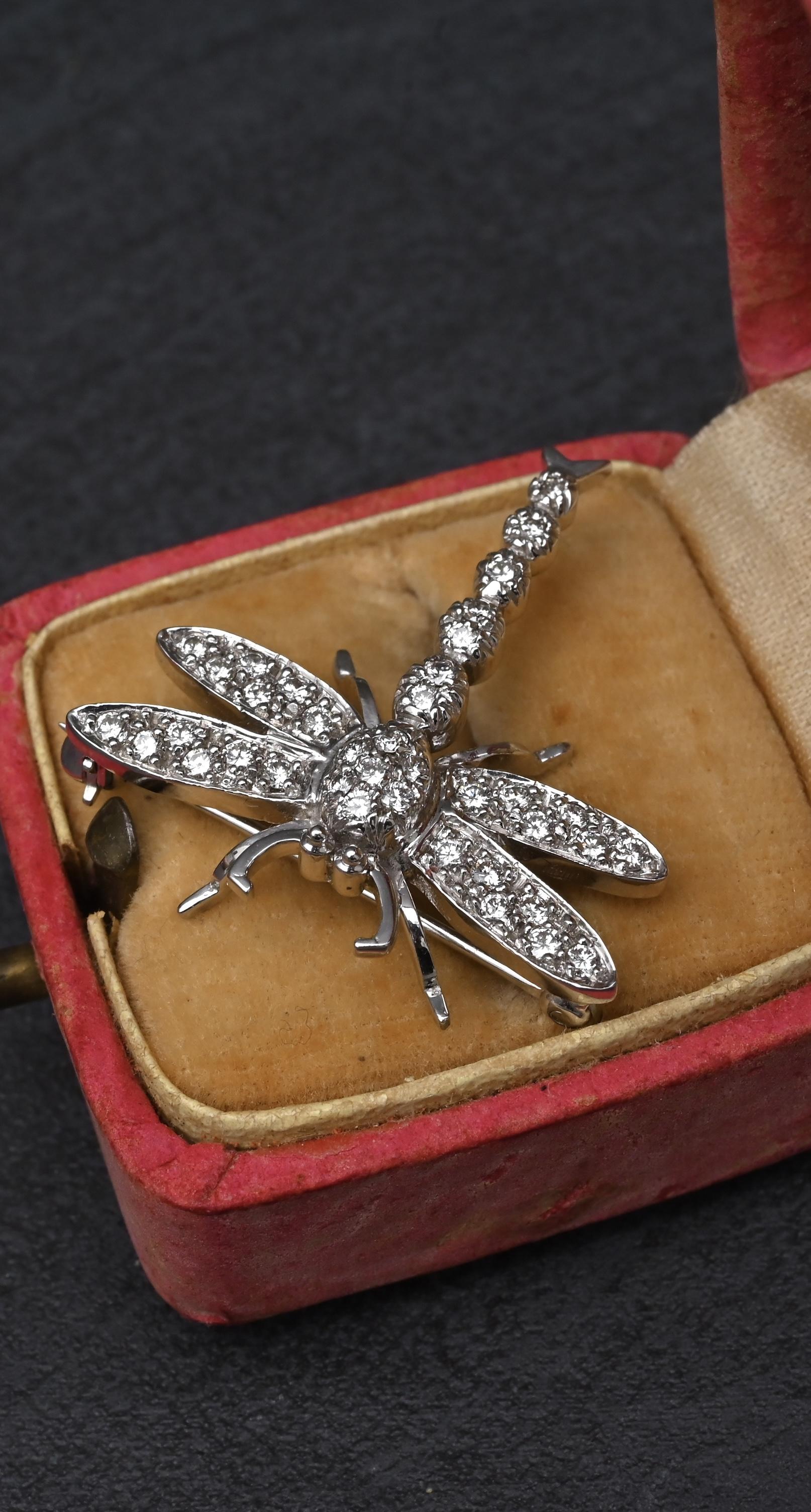 18K White Gold Dragonfly Diamond Brooch Pin 0.65ctw VS Clarity Pavé Pin