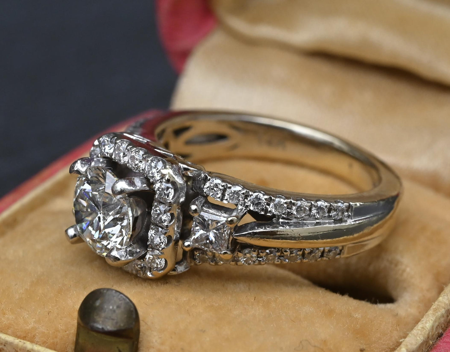 14K White Gold Halo Diamond Engagement Ring 1.47 TCW IGI Certified