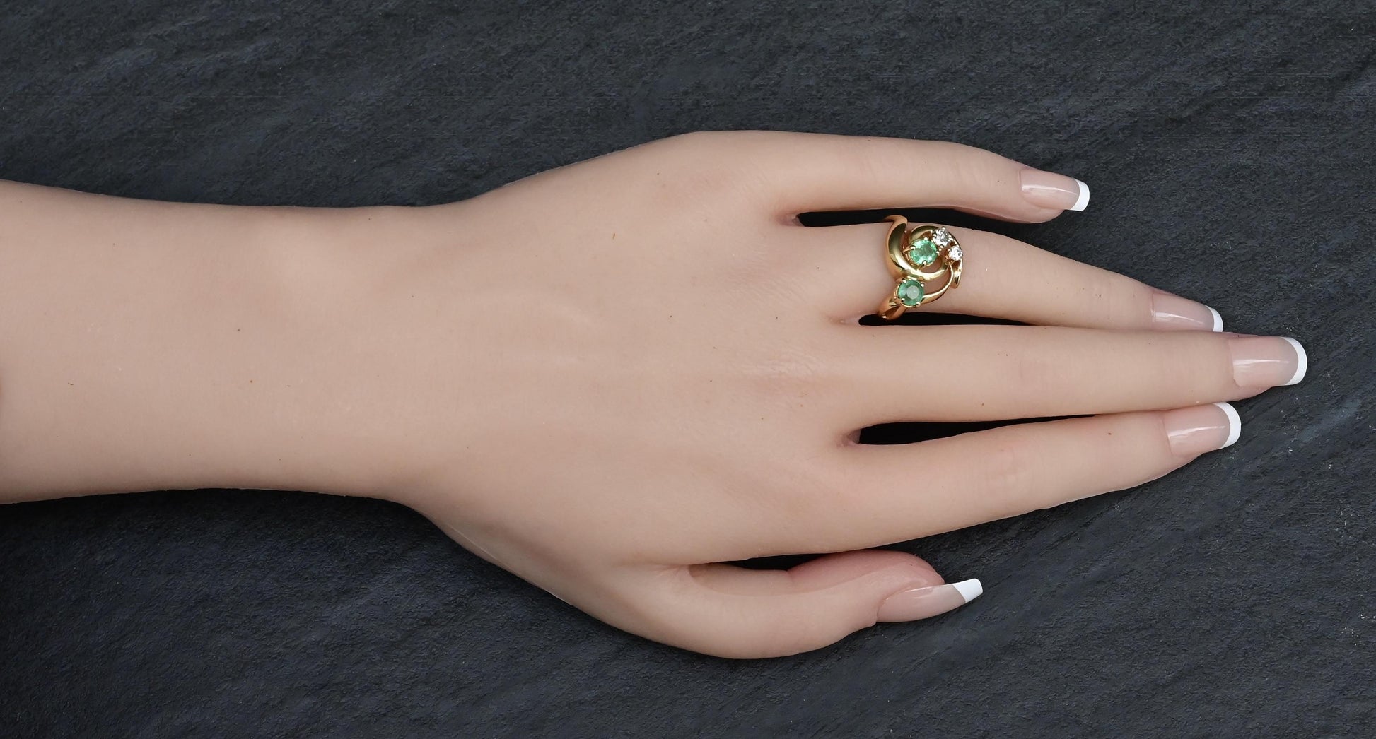 14K Yellow Gold Emerald & Diamond Swirl Ring – Size 7.25