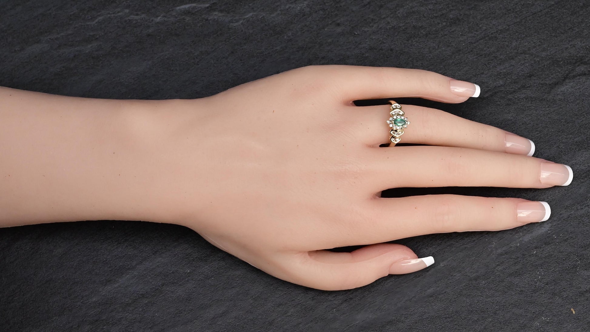 14K Yellow Gold Marquise Emerald & Diamond Ring – 3.21 Grams, Size 7.5
