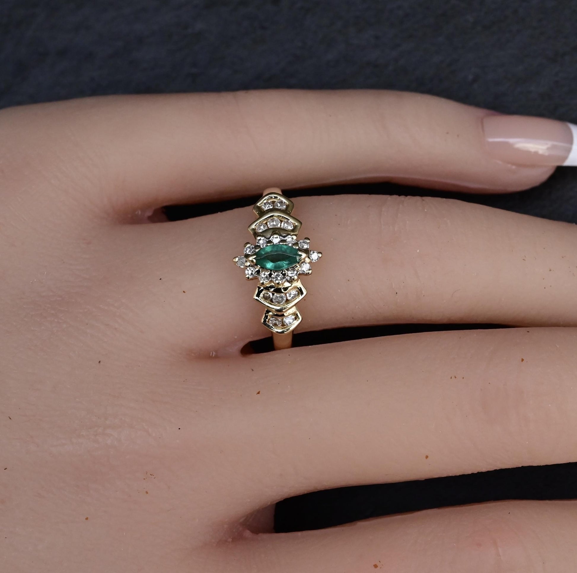 14K Yellow Gold Marquise Emerald & Diamond Ring – 3.21 Grams, Size 7.5
