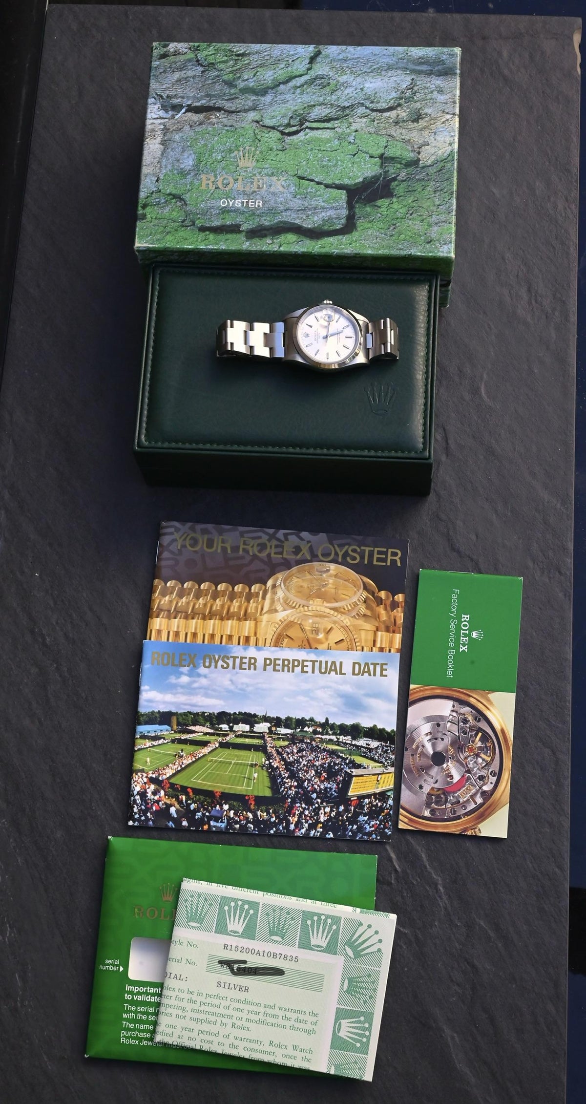 Rolex Oyster Perpetual Date 15200 Silver Dial Stainless Steel - Full Set B+P