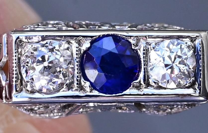 Beautiful Art Deco Period Diamond & Sapphire Ring With Old Euro Diamonds