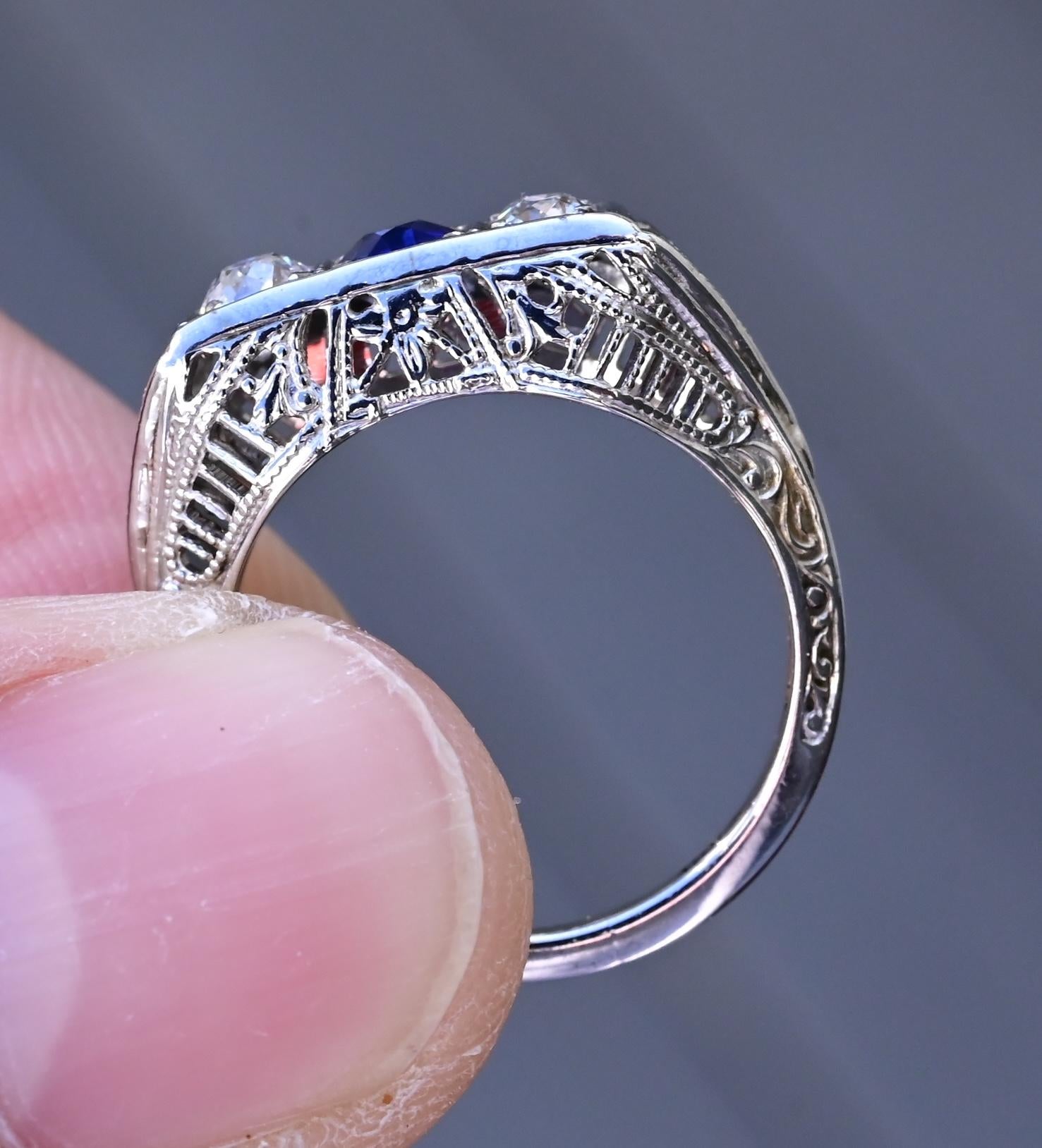 Beautiful Art Deco Period Diamond & Sapphire Ring With Old Euro Diamonds