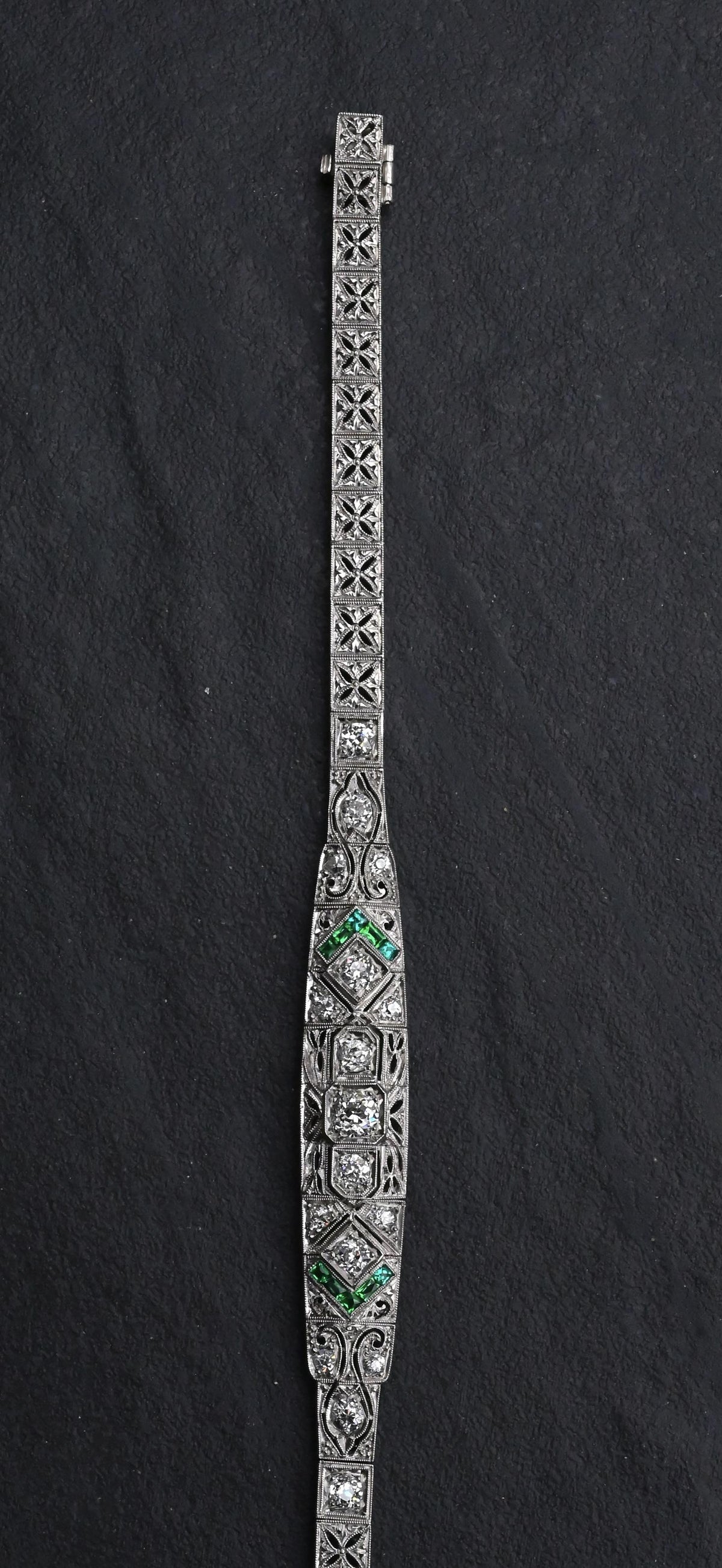 Art Deco Platinum 1.25ctw Diamond & Green Stone Filigree Line Bracelet IGI Cert.