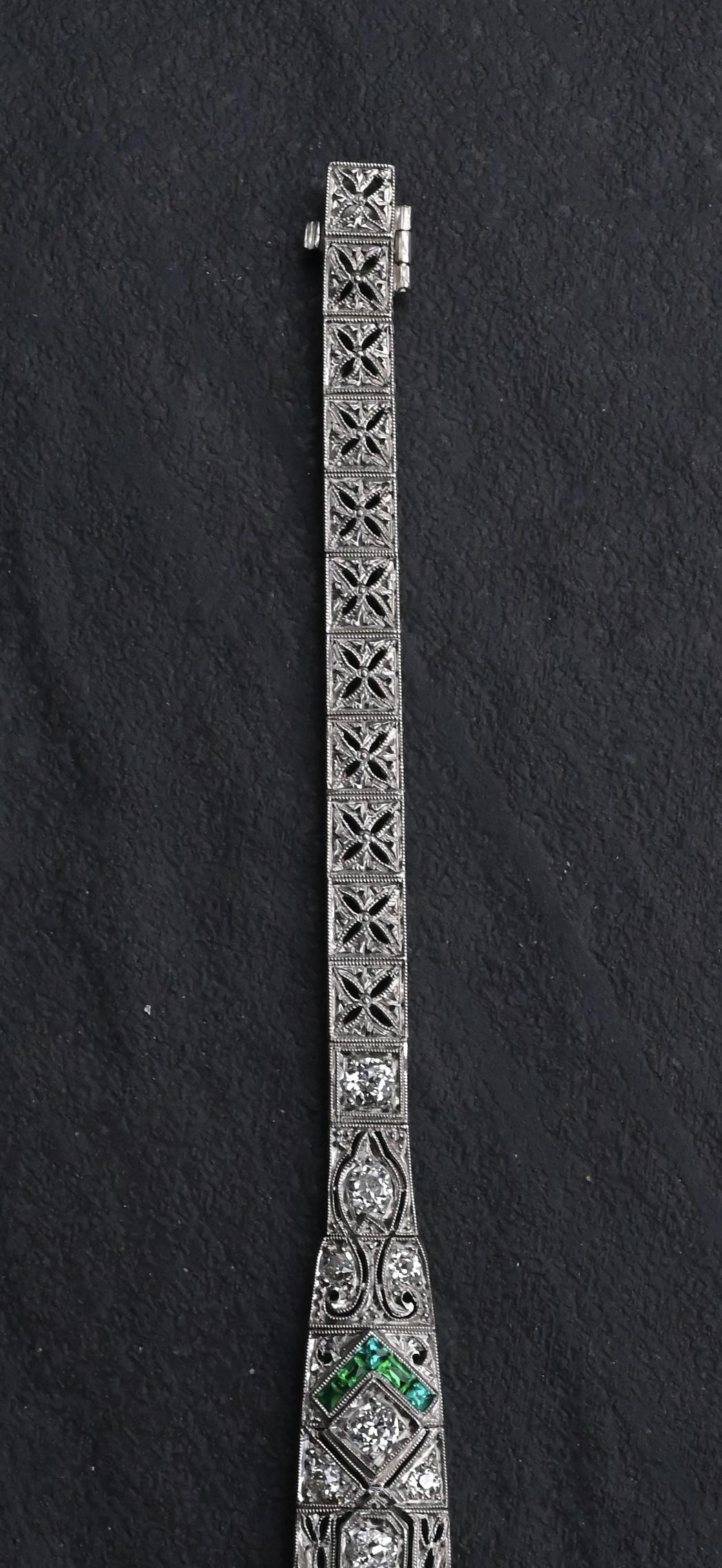 Art Deco Platinum 1.25ctw Diamond & Green Stone Filigree Line Bracelet IGI Cert.