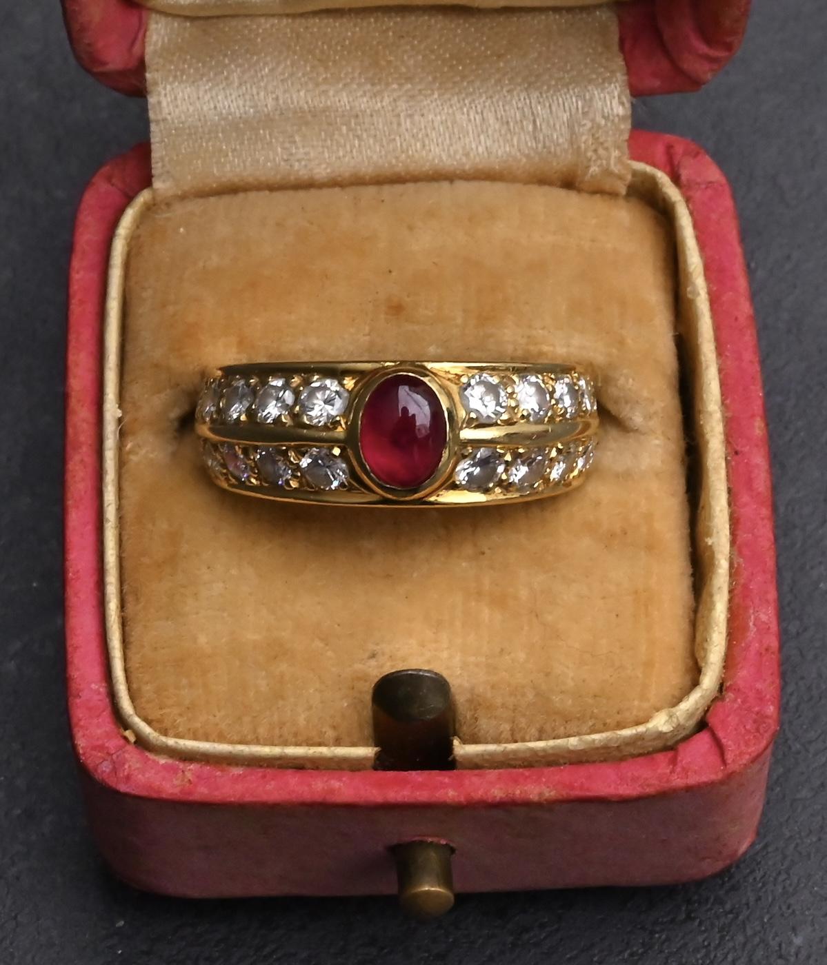 Tiffany & Co. 18K Yellow Gold 0.75ct Cabochon Ruby & 1.00ctw Diamond Ring Size 5