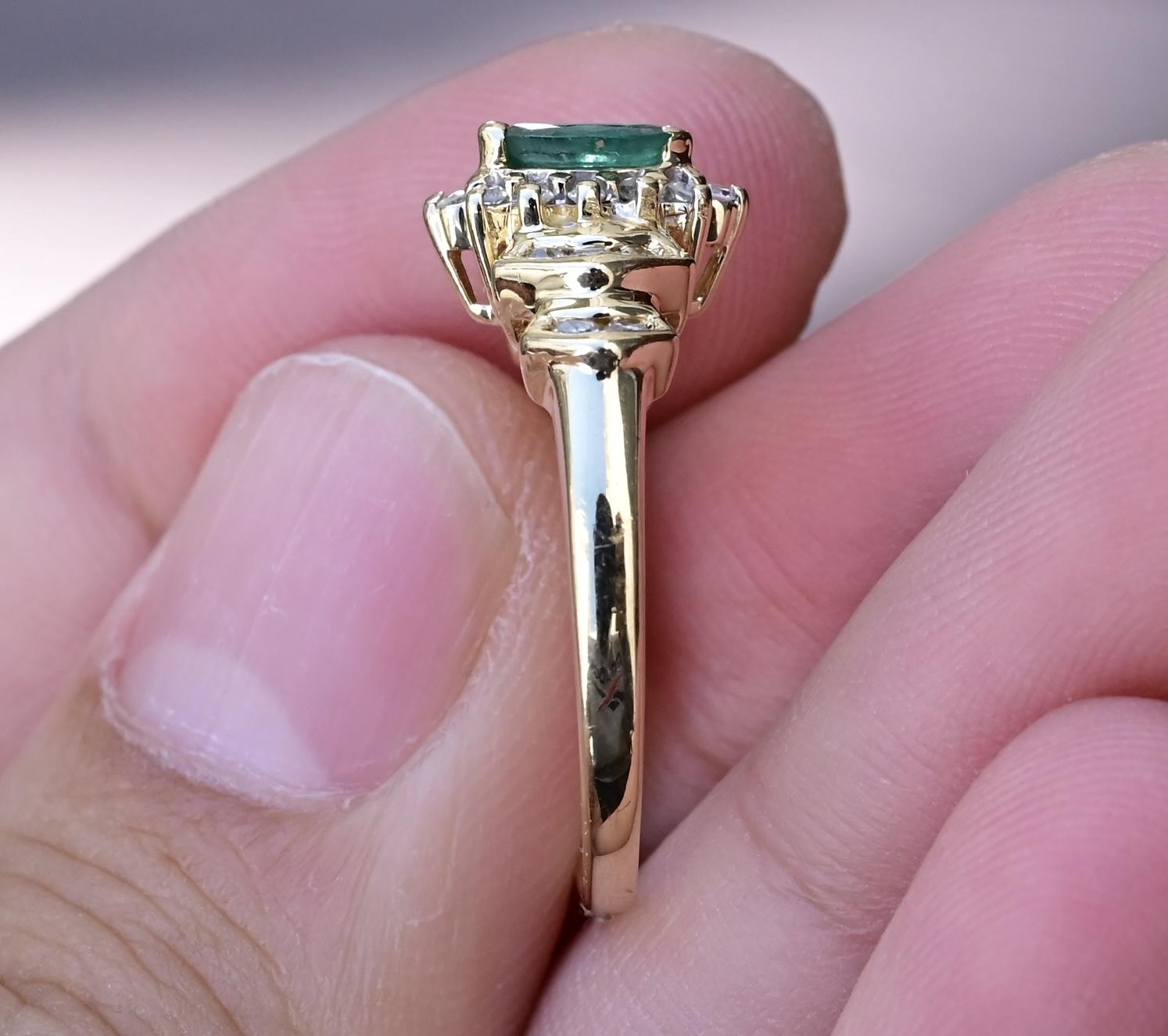 14K Yellow Gold Marquise Emerald & Diamond Ring – 3.21 Grams, Size 7.5