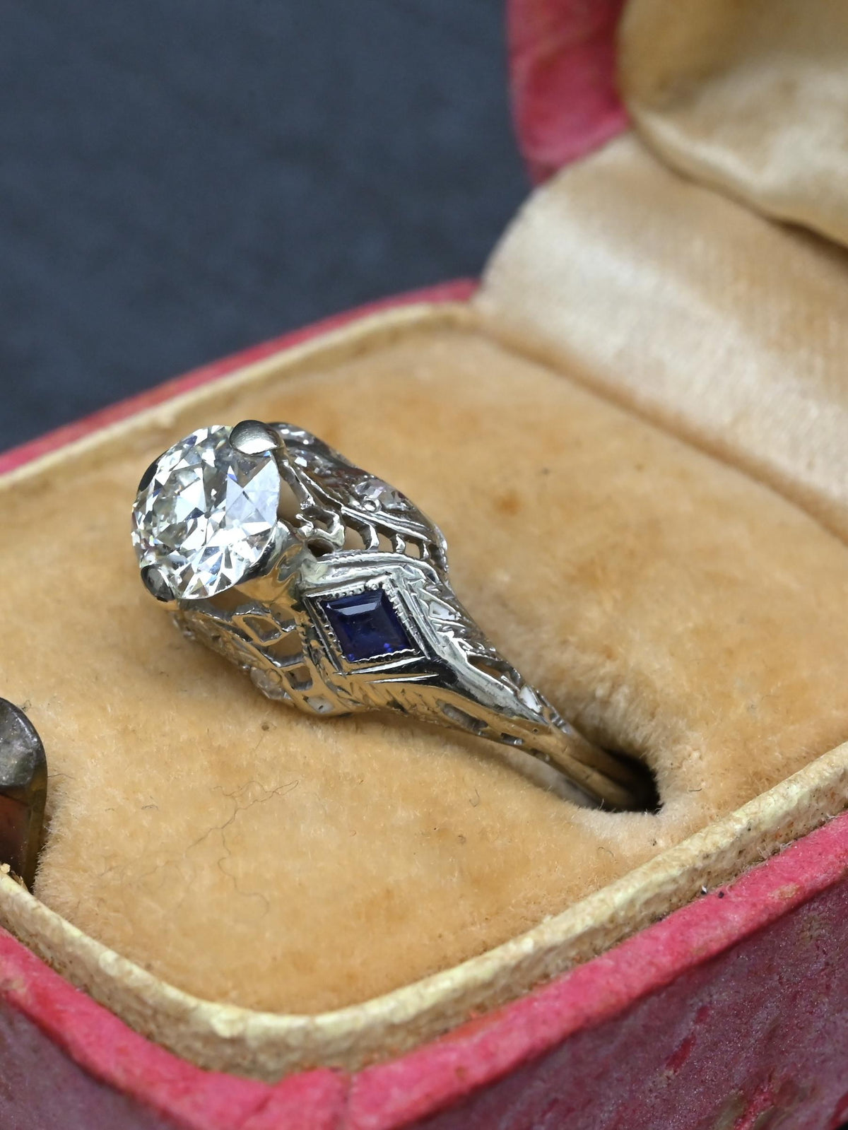 Antique Art Deco 14K/18K White Gold 0.80ctw Old European Diamond Ring IGI Cert.