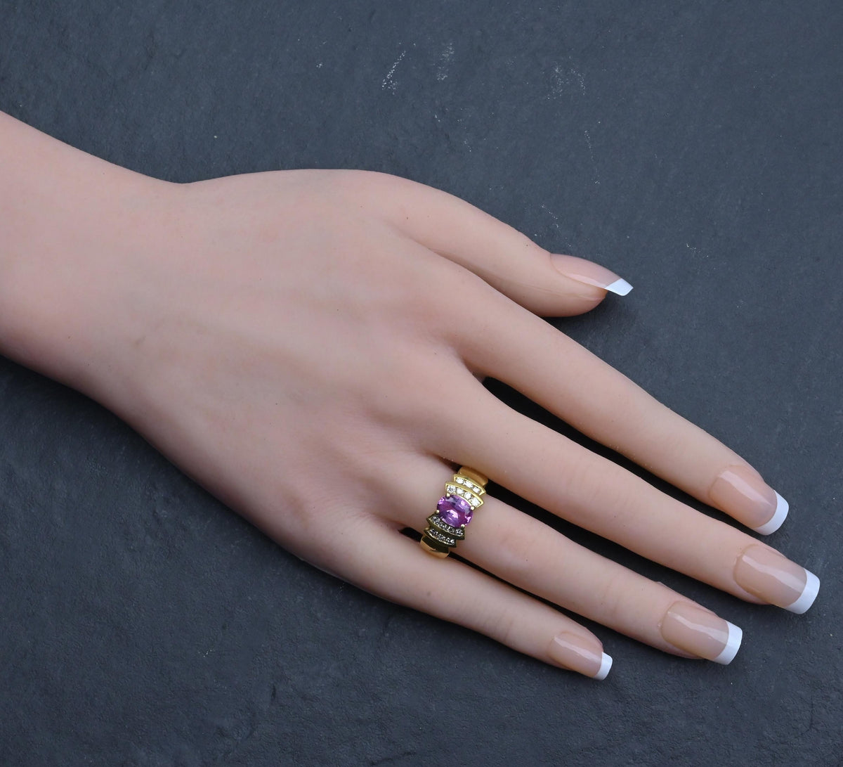 Le Vian 18K Yellow Gold 1.60ct Pink Sapphire & Diamond Ring Size 6.75 IGI Cert.