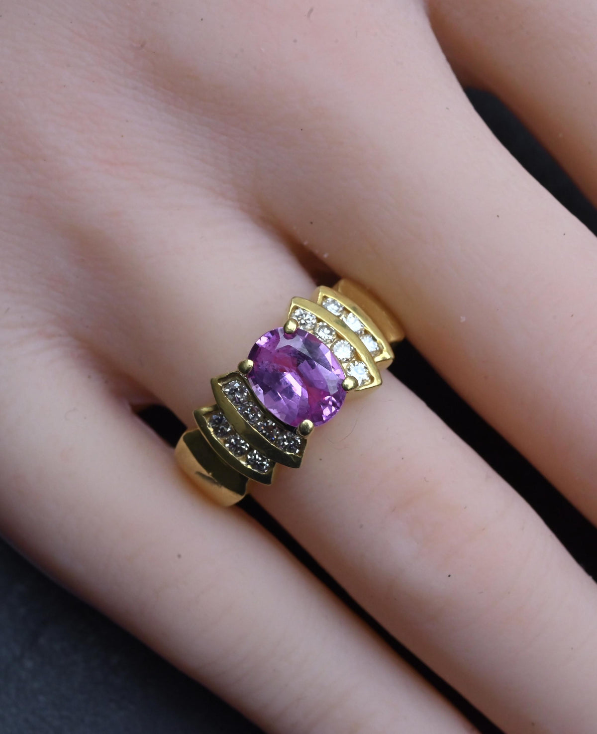 Le Vian 18K Yellow Gold 1.60ct Pink Sapphire & Diamond Ring Size 6.75 IGI Cert.